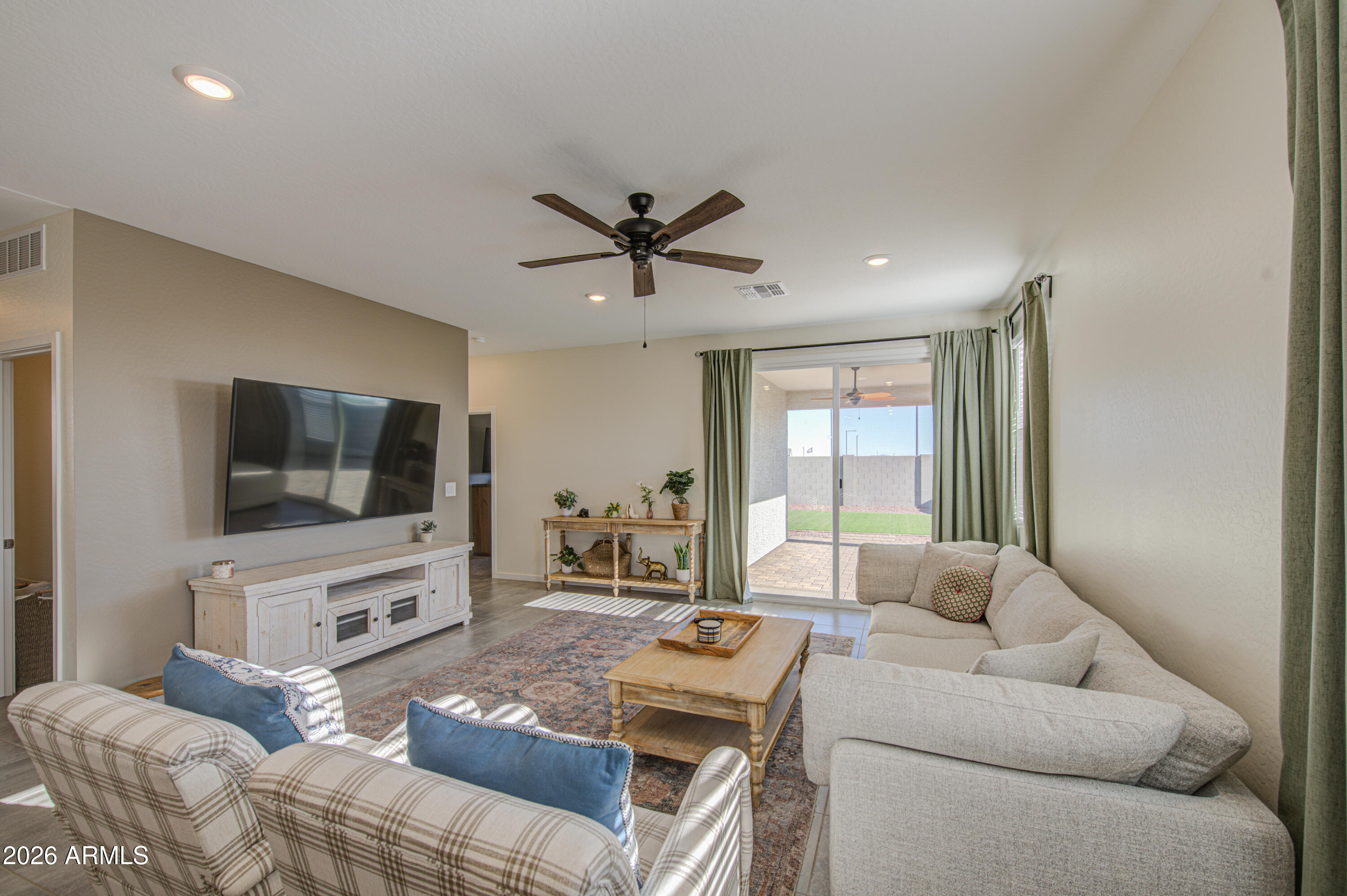 ALLURE VISTA - Residential