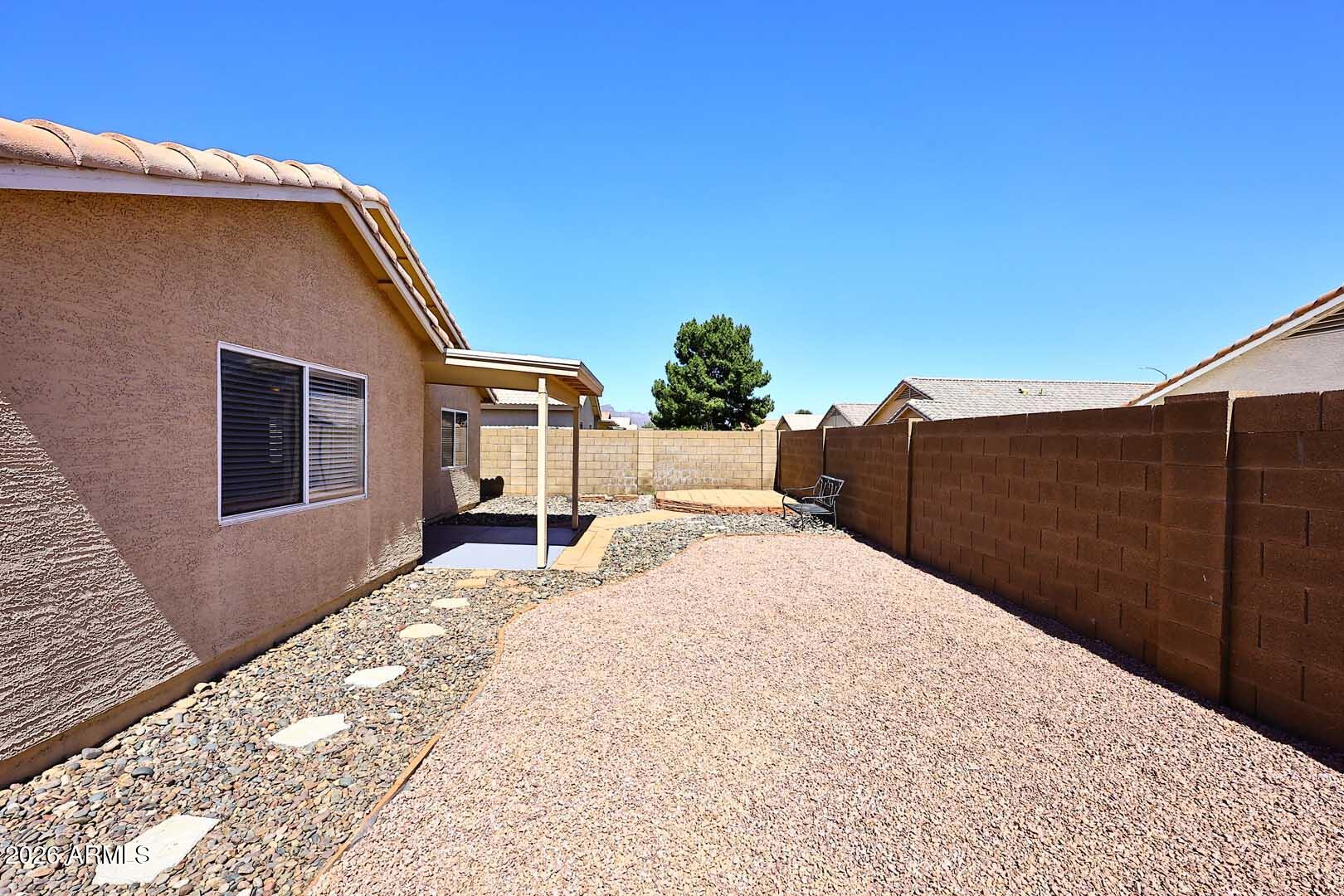 MERIDIAN HILLS - Residential