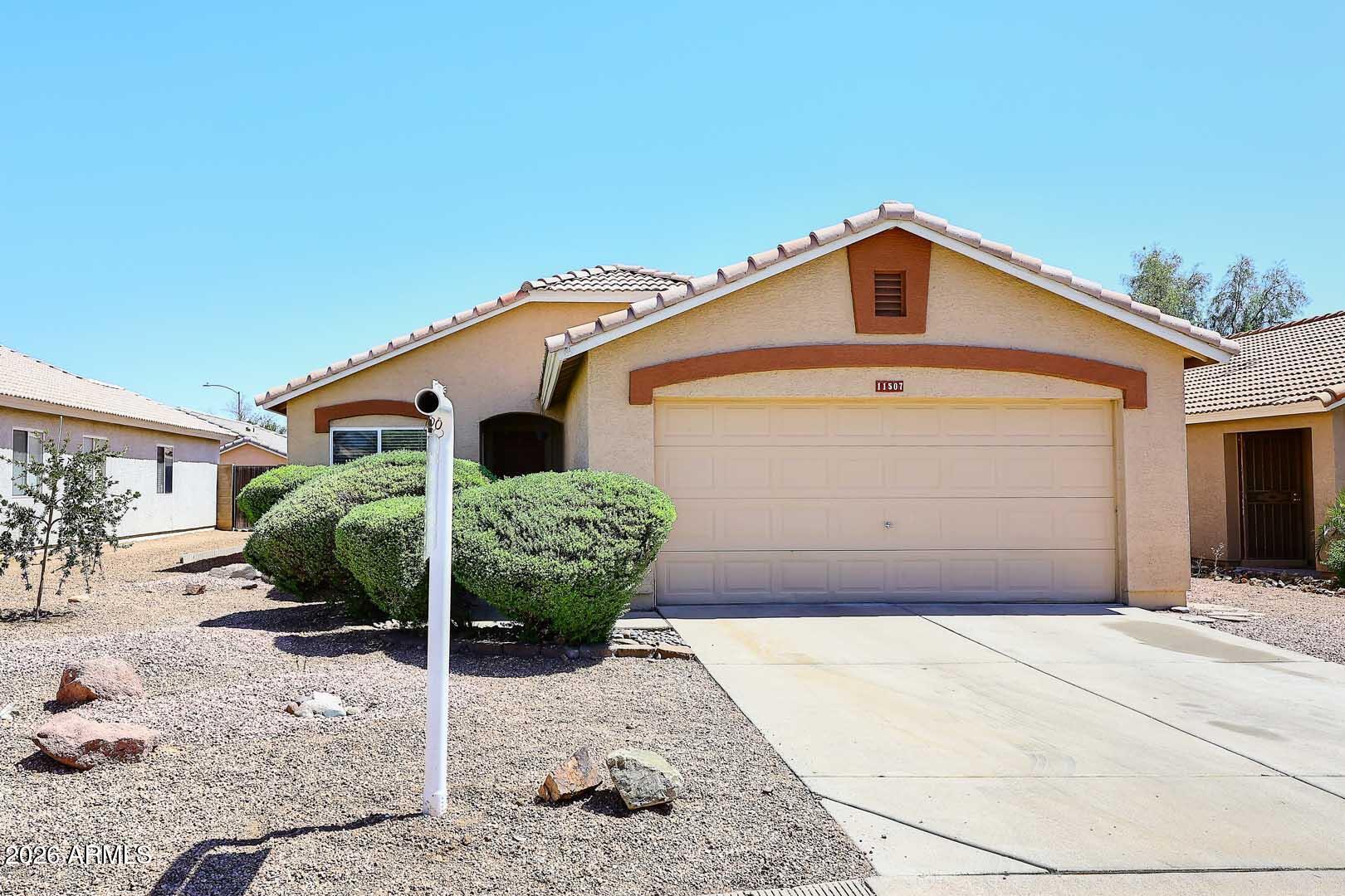 MERIDIAN HILLS - Residential