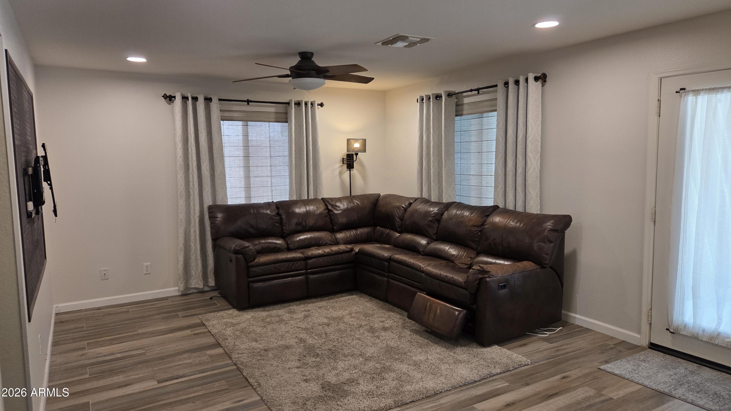 CIMARRON HILLS 3 - Residential Lease