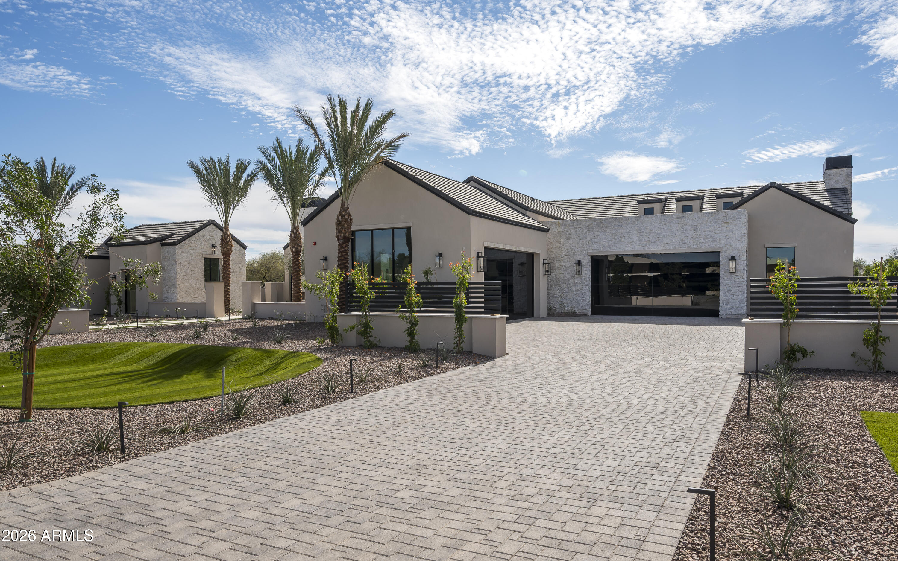 DESERT ESTATES UNIT 1 LOT 21 AND NORTH SCOTTSDALE - Residential