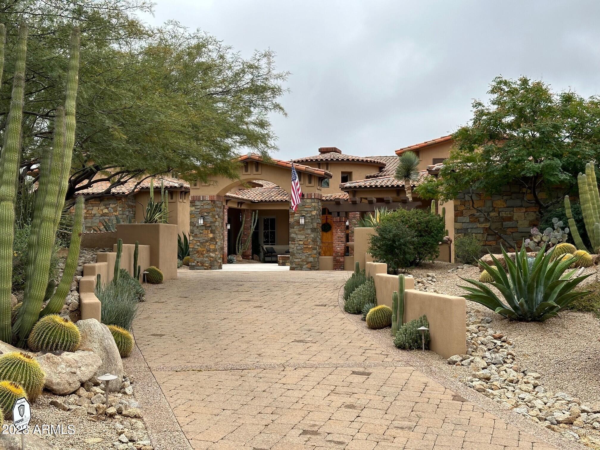 Mirabel Club - Residential