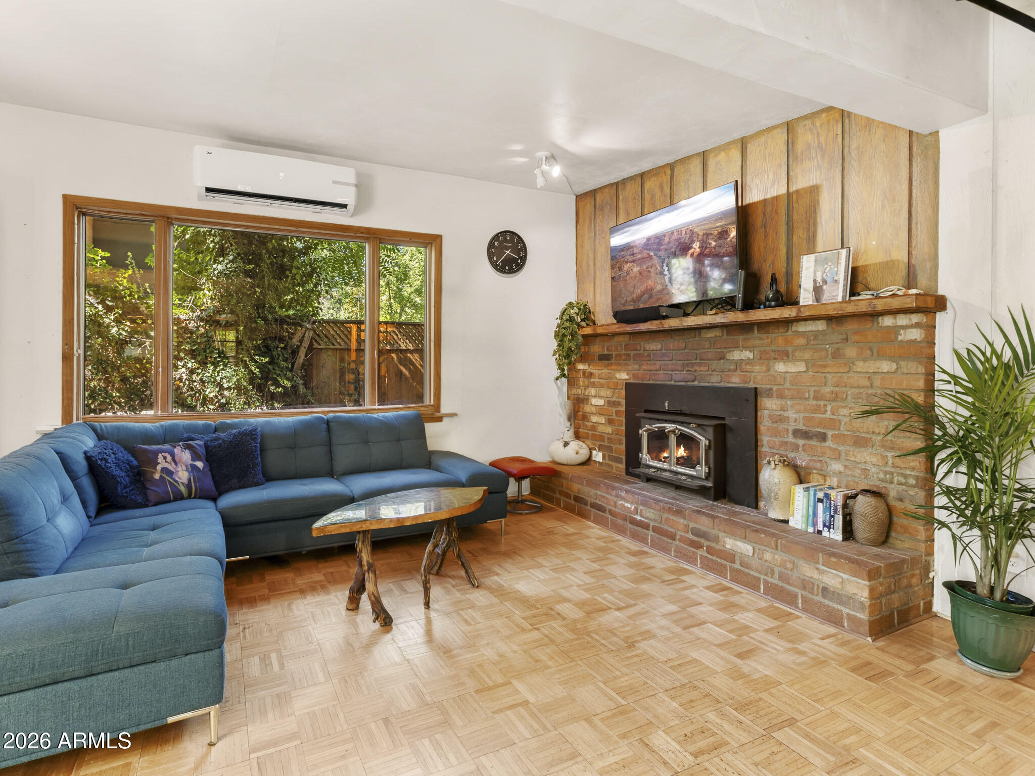 Under 5 acres - Residential