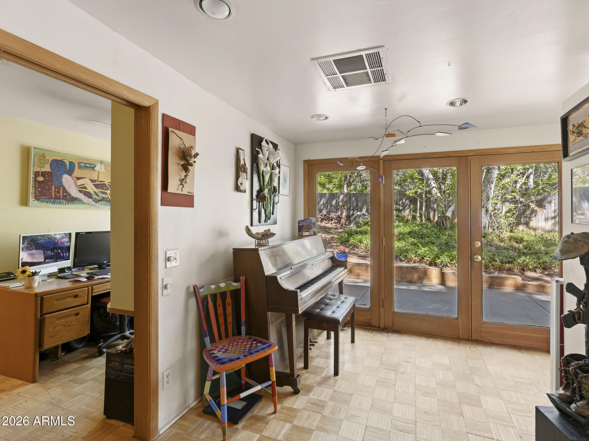 Under 5 acres - Residential