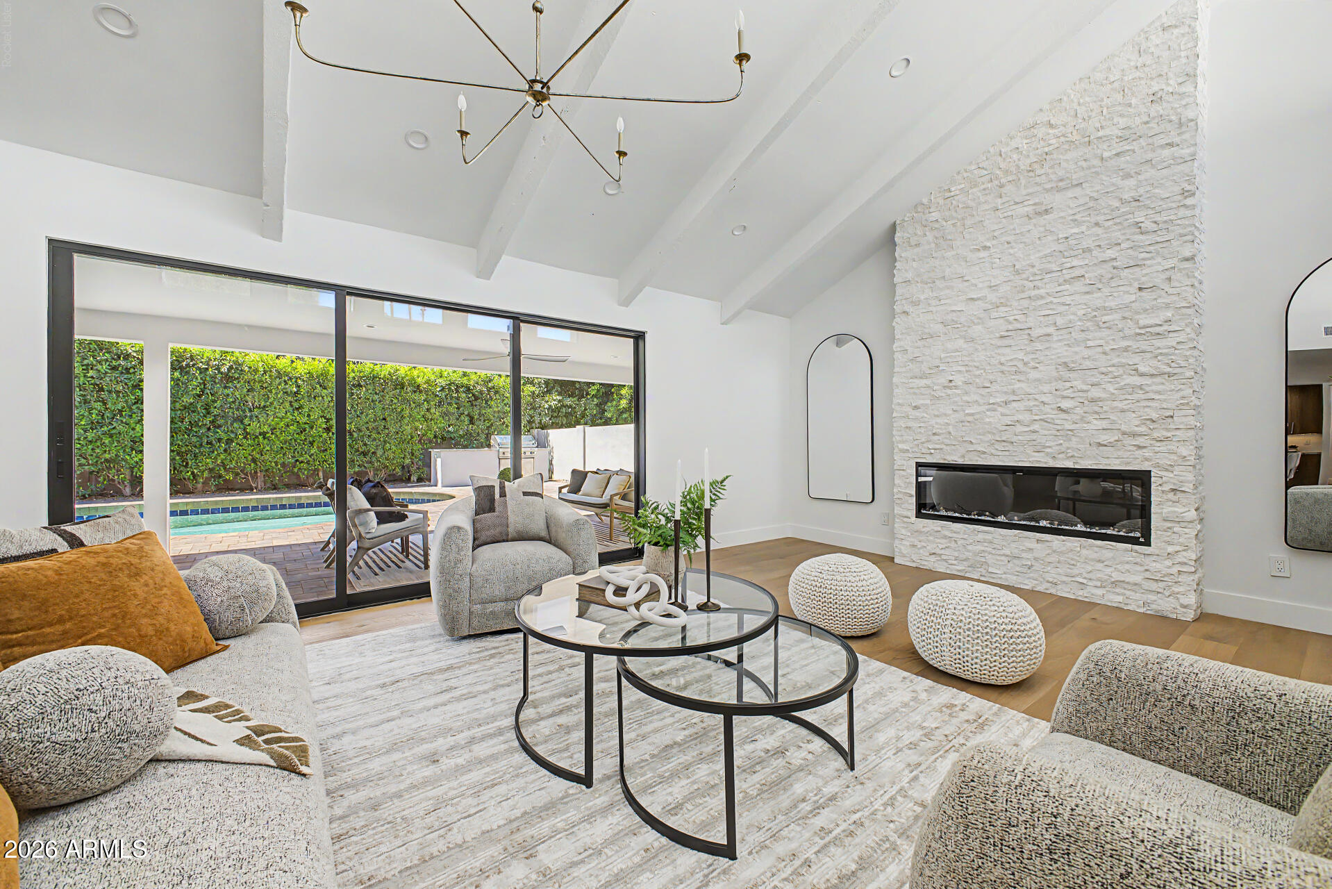 LOS TESOROS - Residential