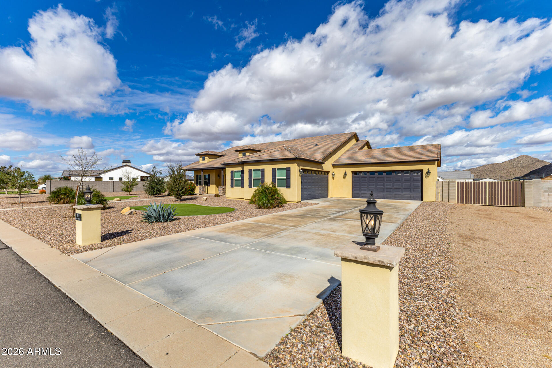 ARROYO VERDE ESTATES - Residential