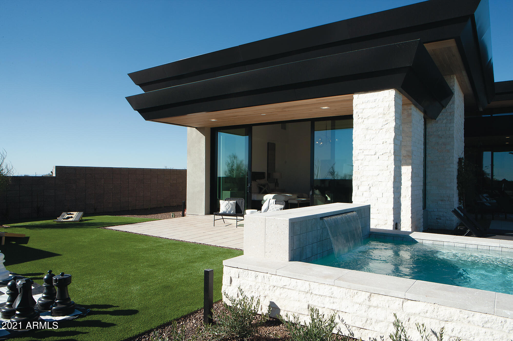 Solitude
HV91 - Residential