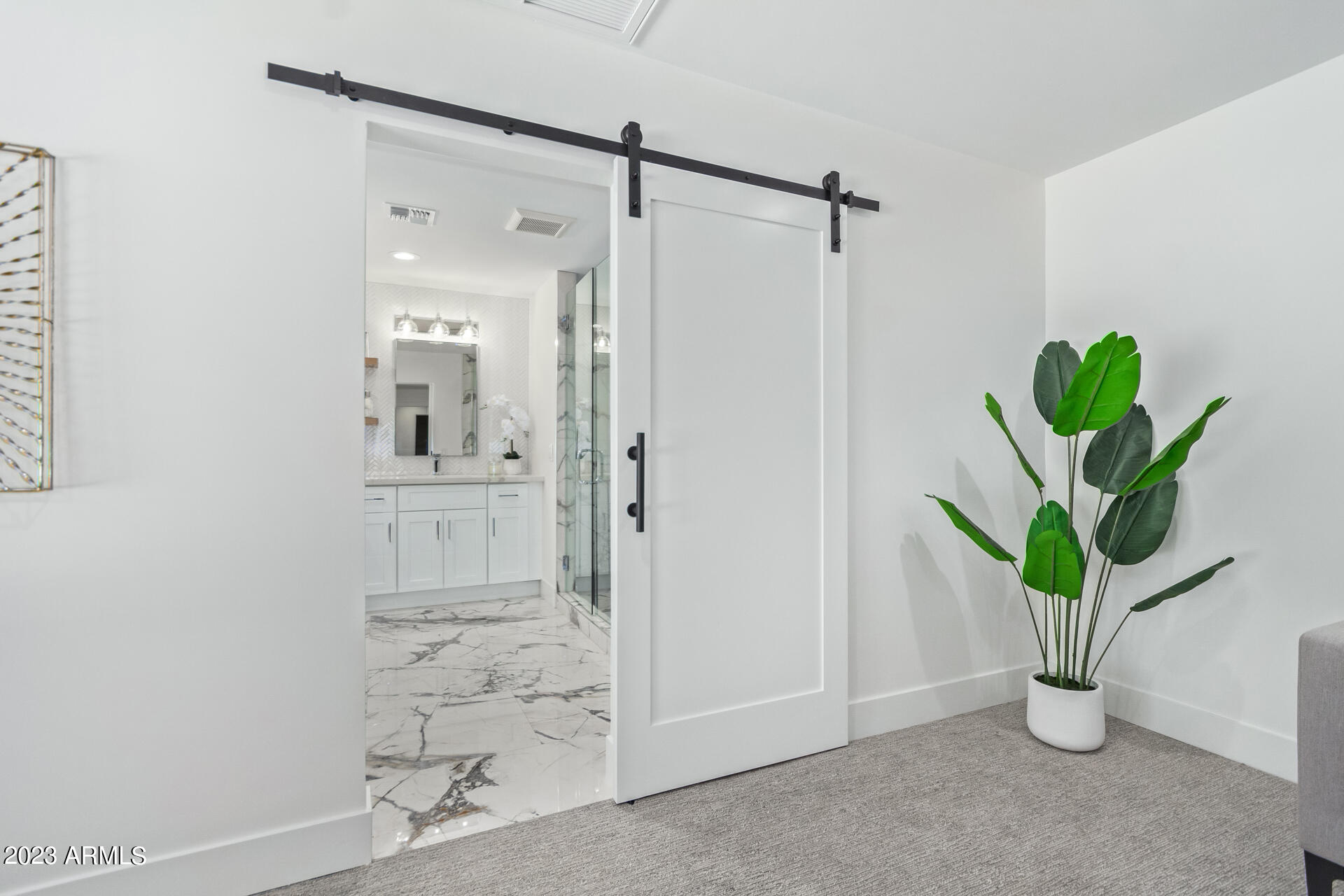 GROSSE POINTE - Residential