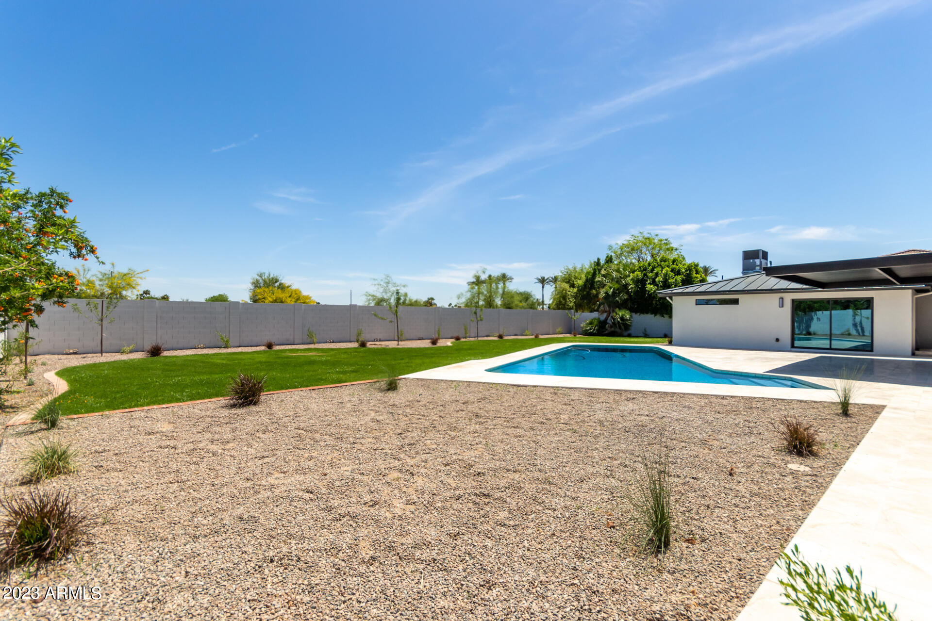 GROSSE POINTE - Residential