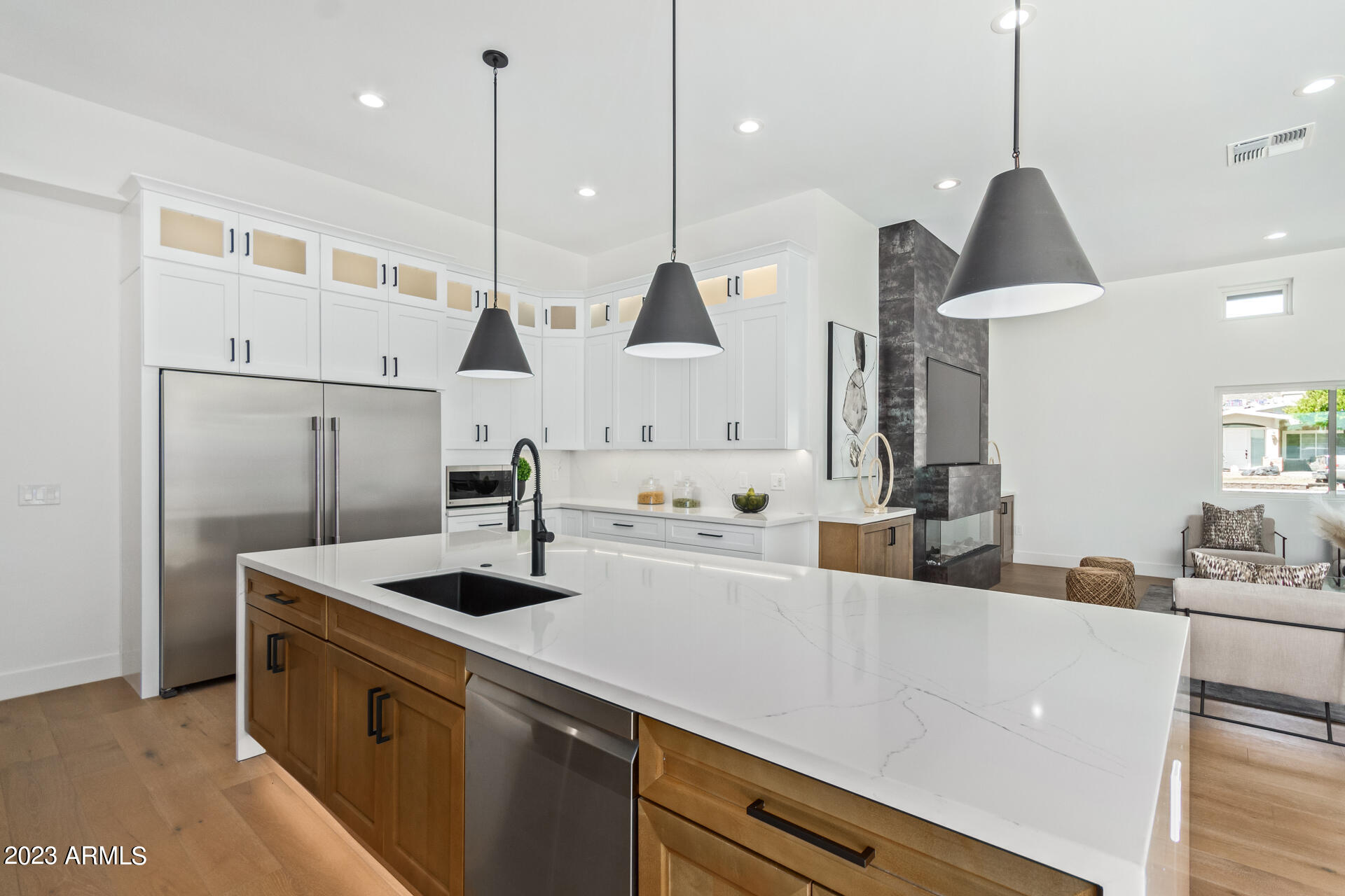 GROSSE POINTE - Residential
