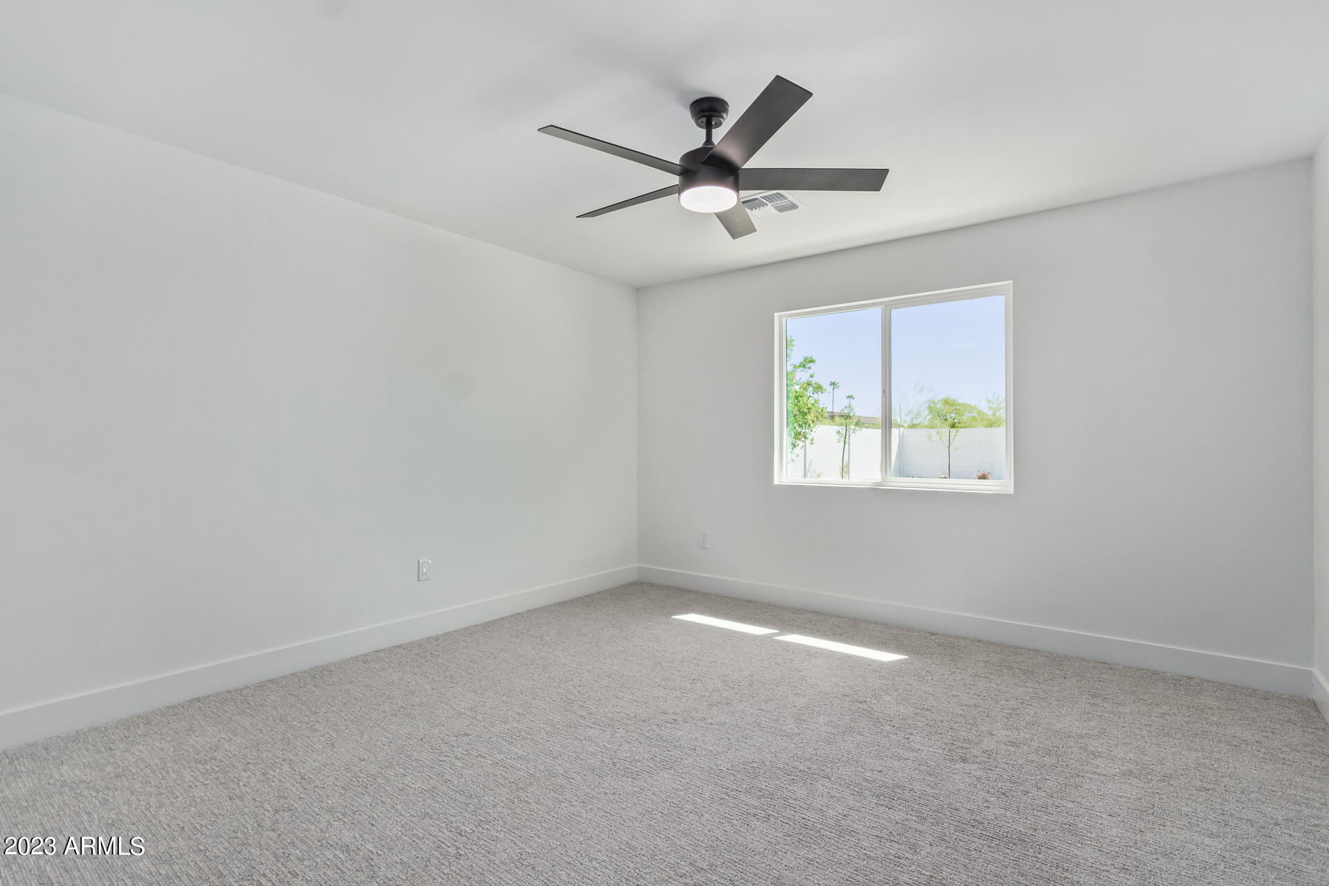 GROSSE POINTE - Residential