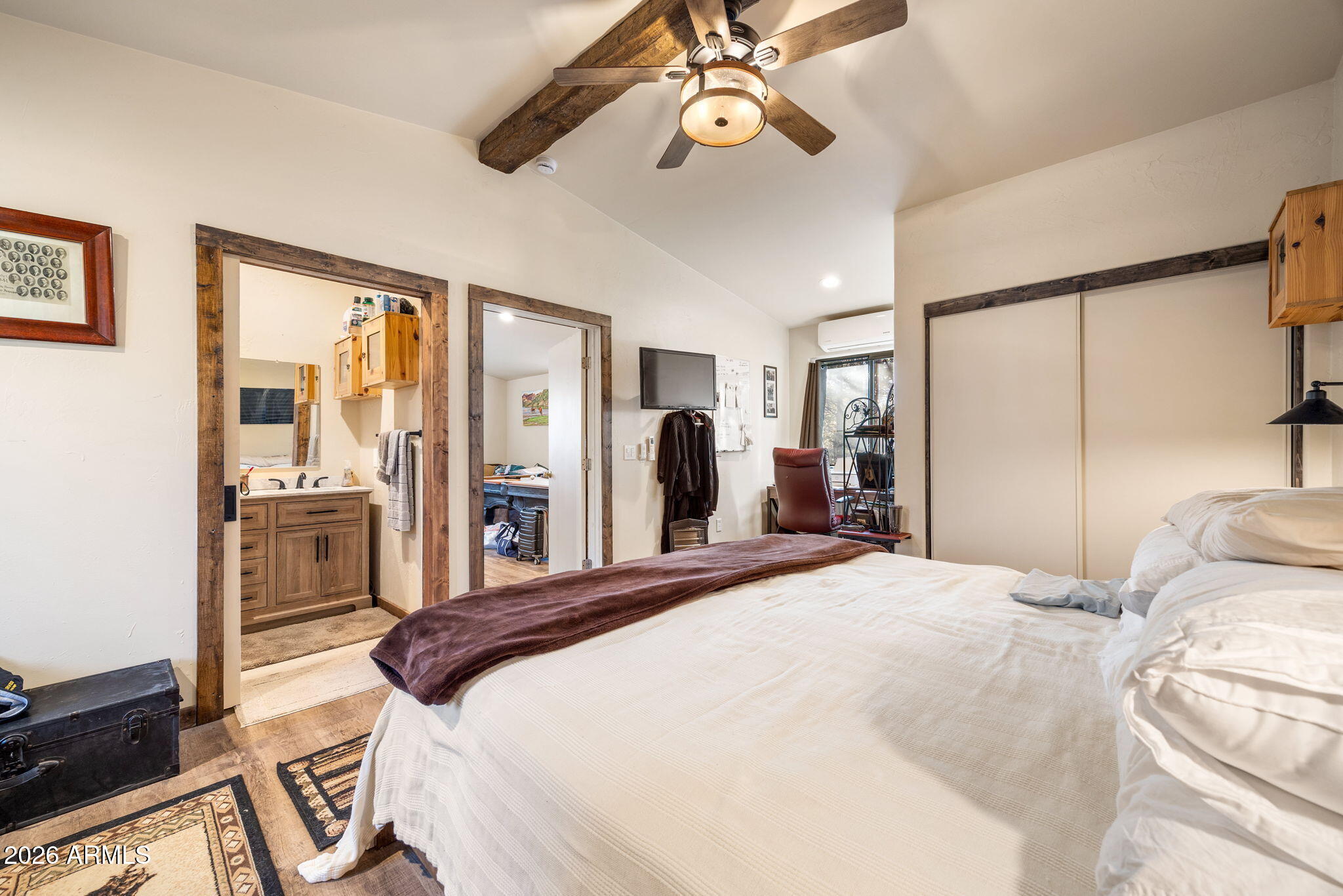 PINETOP LAKES MOUNTAIN HOMES UNIT 1 - Residential