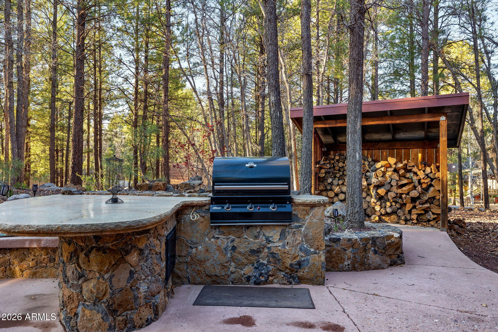 PINETOP LAKES MOUNTAIN HOMES UNIT 1 - Residential