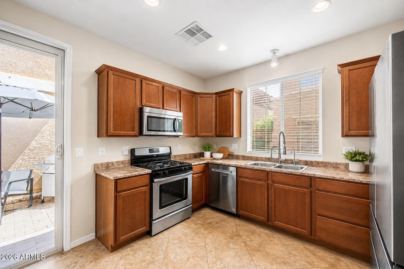 LYONS GATE PHASE 9 - Residential