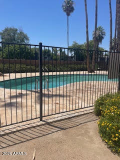 HIALEAH CONDOMINIUM - Residential