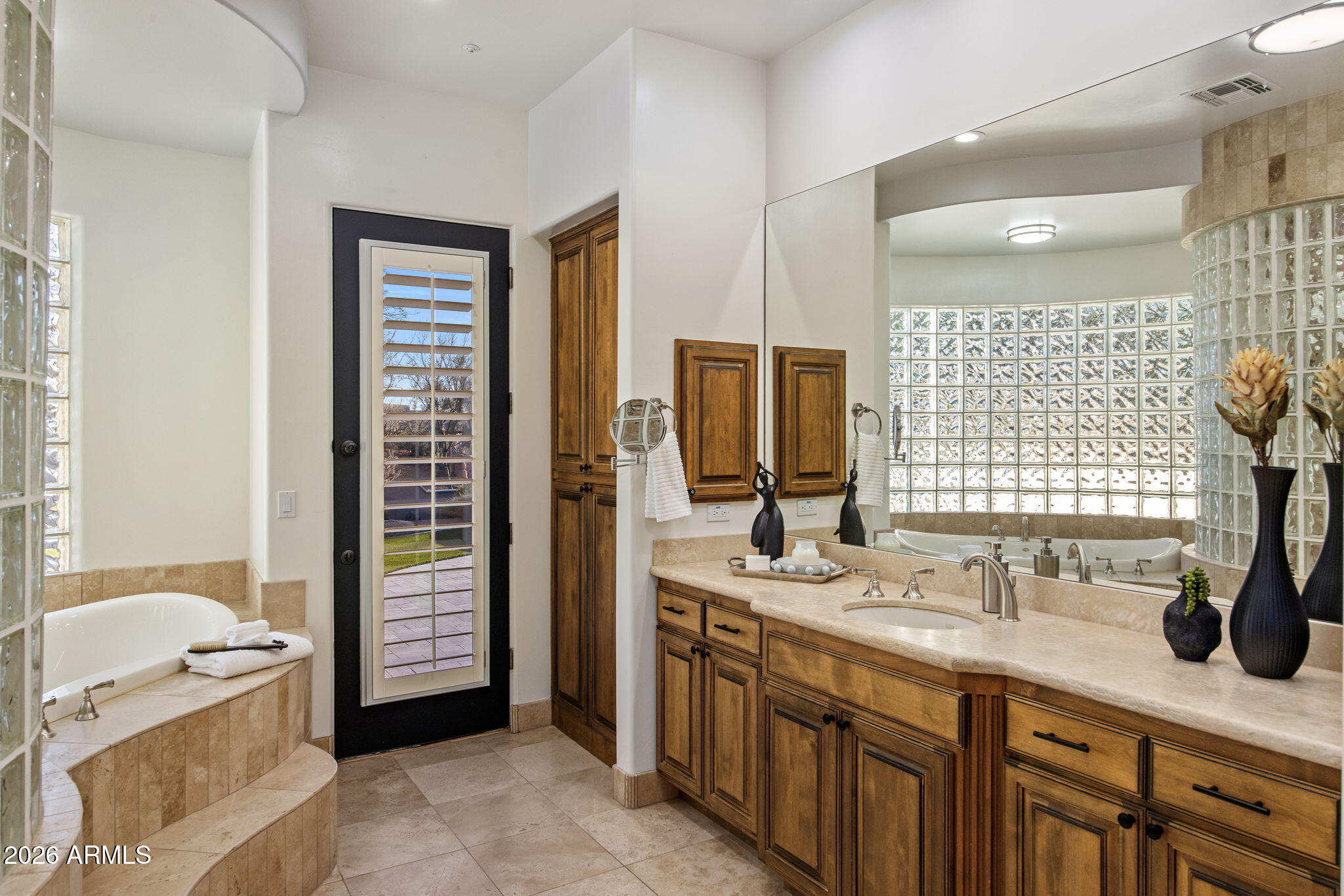 BOULDER CREST AT TROON NORTH UNIT 1 - Residential