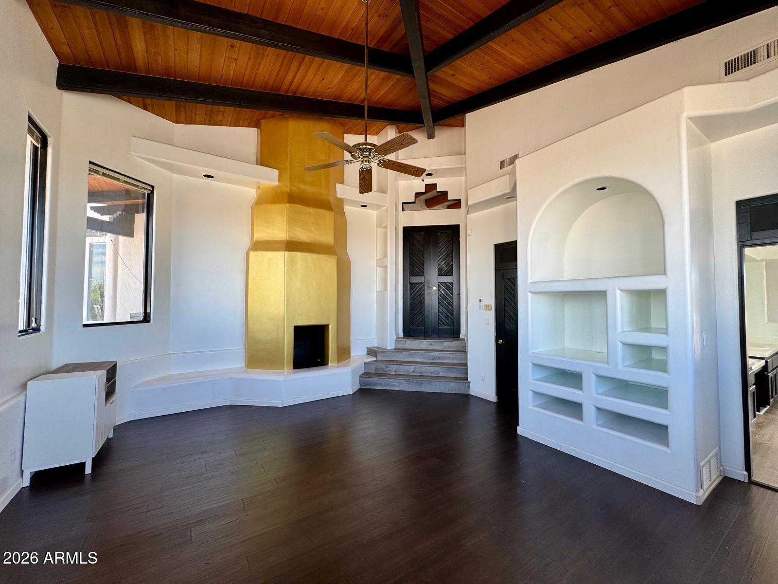 MARIPOSA HILLS - Residential