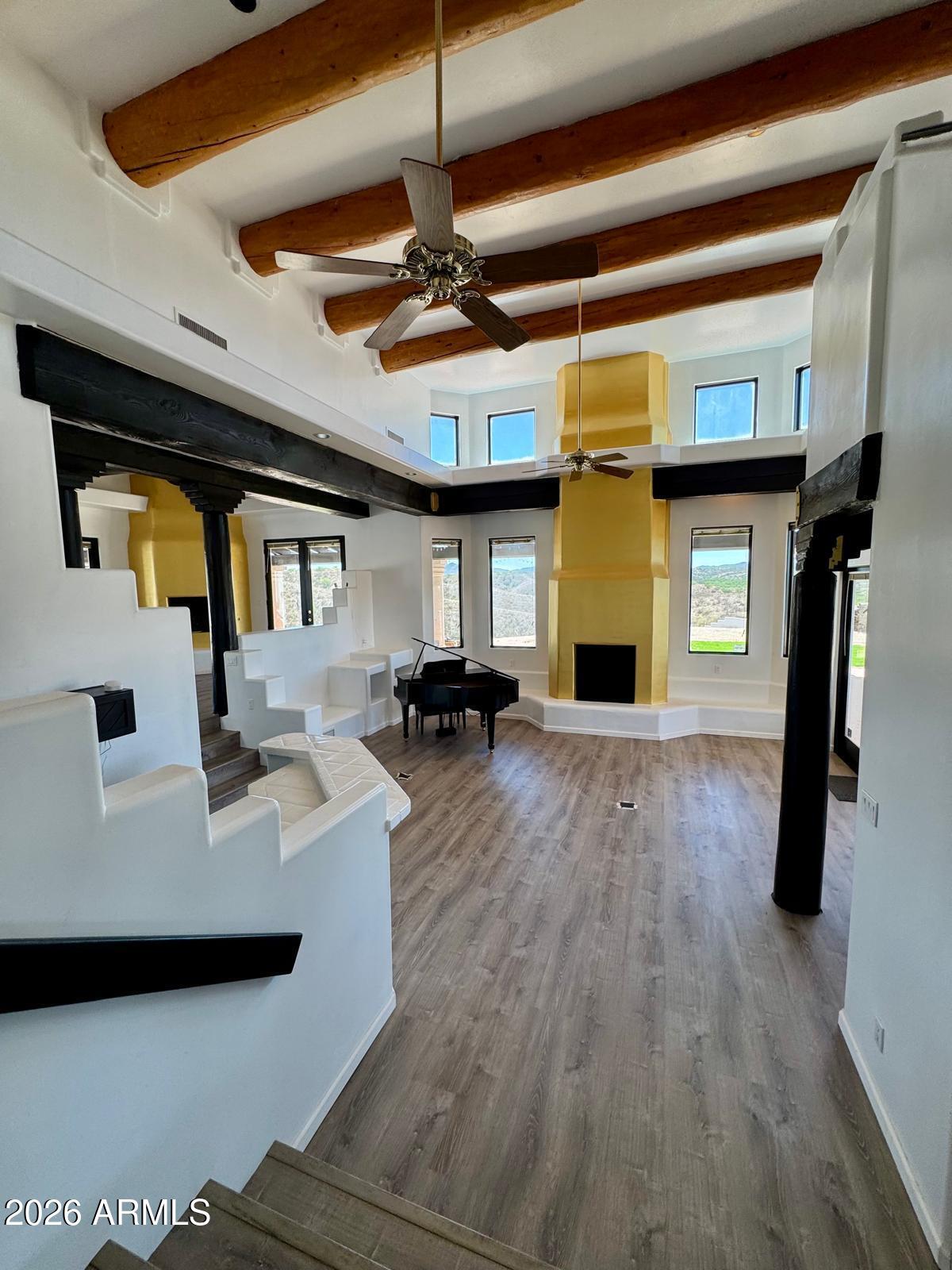 MARIPOSA HILLS - Residential
