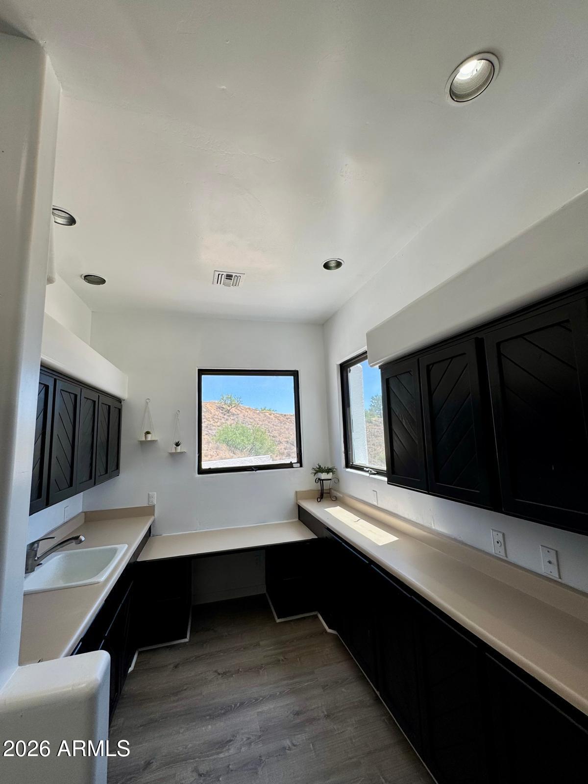 MARIPOSA HILLS - Residential