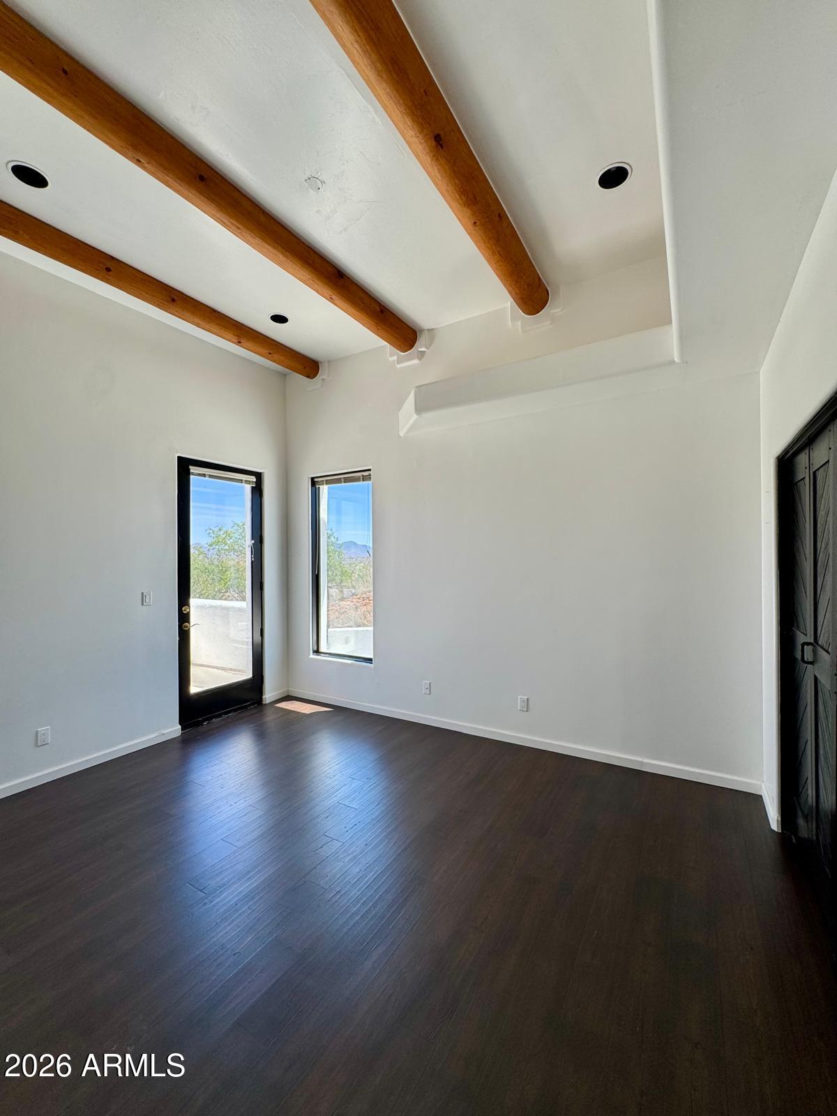 MARIPOSA HILLS - Residential