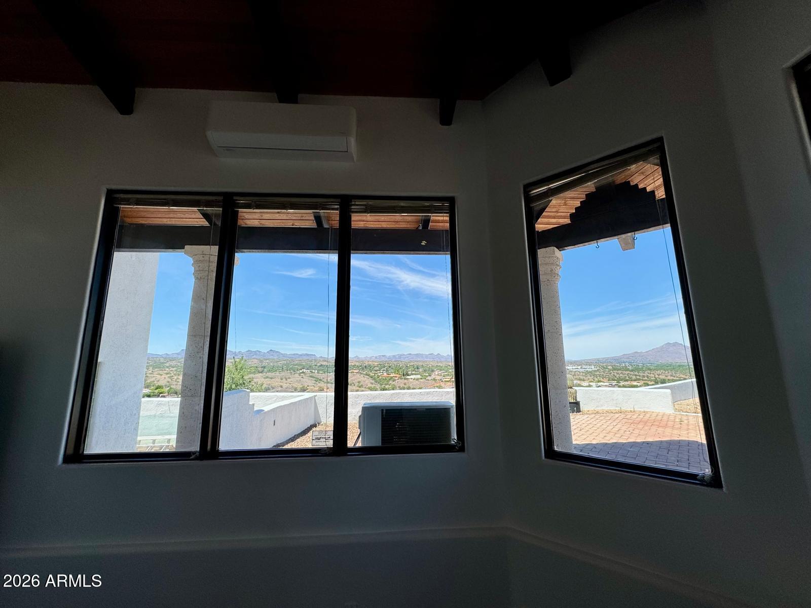 MARIPOSA HILLS - Residential