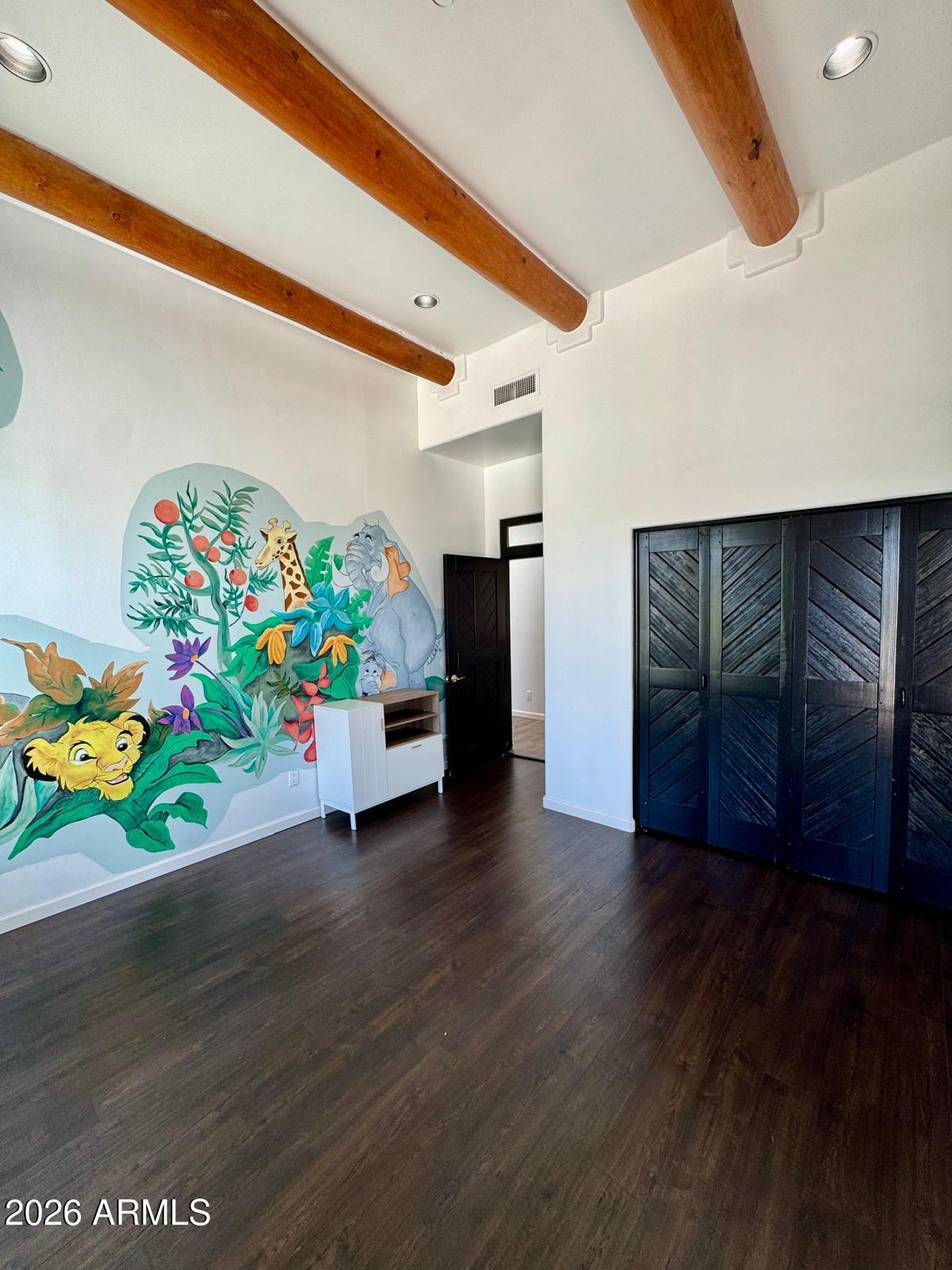 MARIPOSA HILLS - Residential