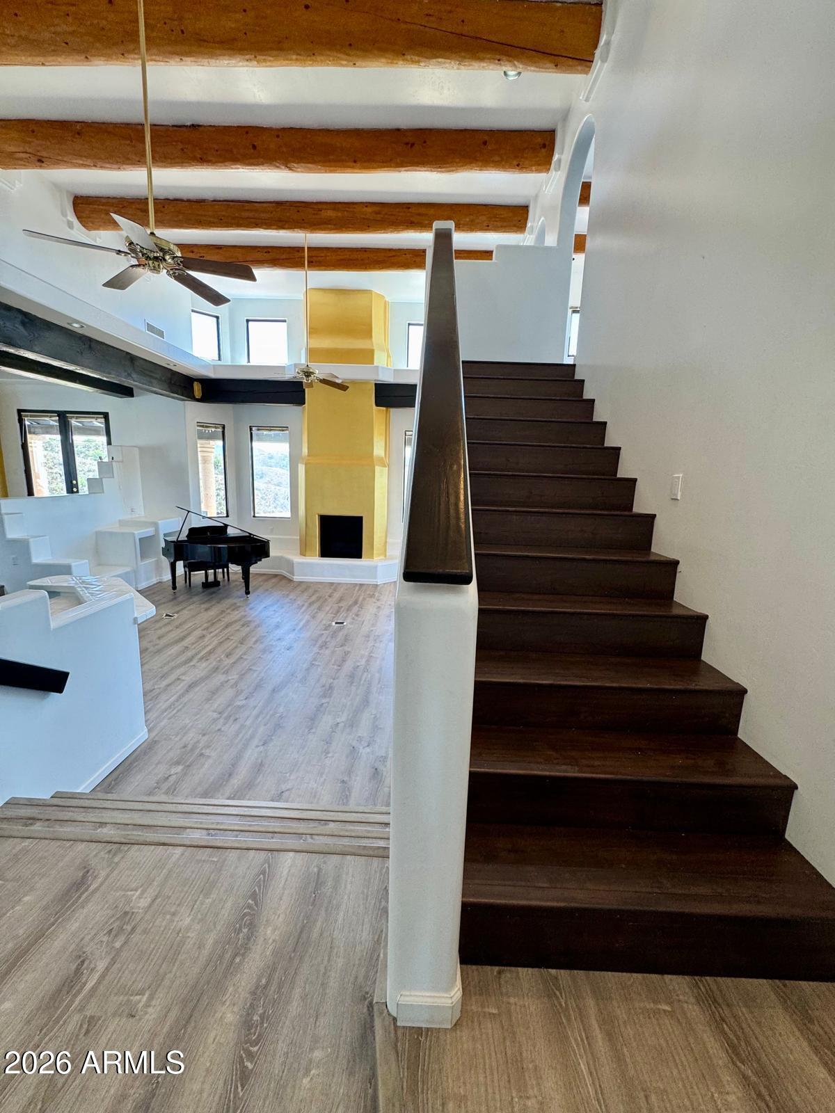 MARIPOSA HILLS - Residential