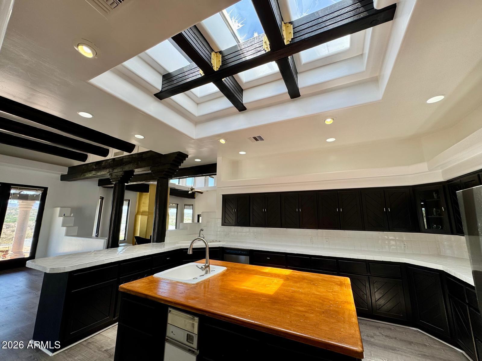 MARIPOSA HILLS - Residential
