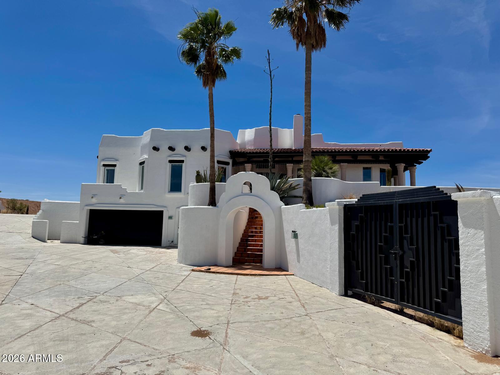 MARIPOSA HILLS - Residential