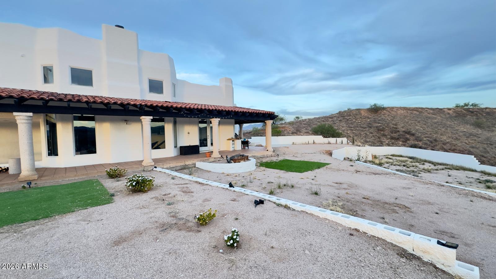 MARIPOSA HILLS - Residential