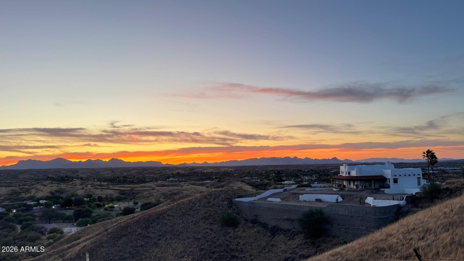 MARIPOSA HILLS - Residential