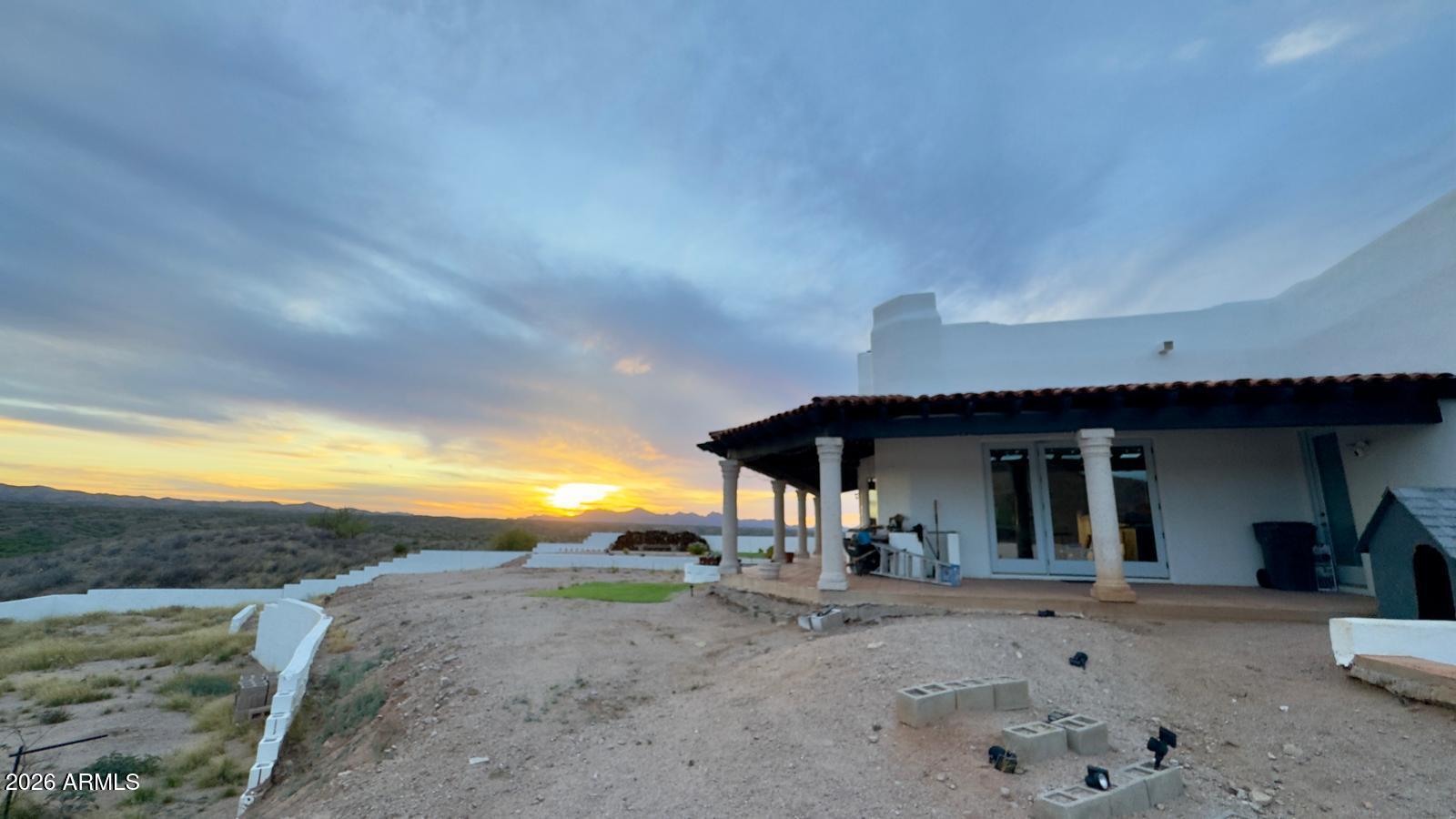 MARIPOSA HILLS - Residential