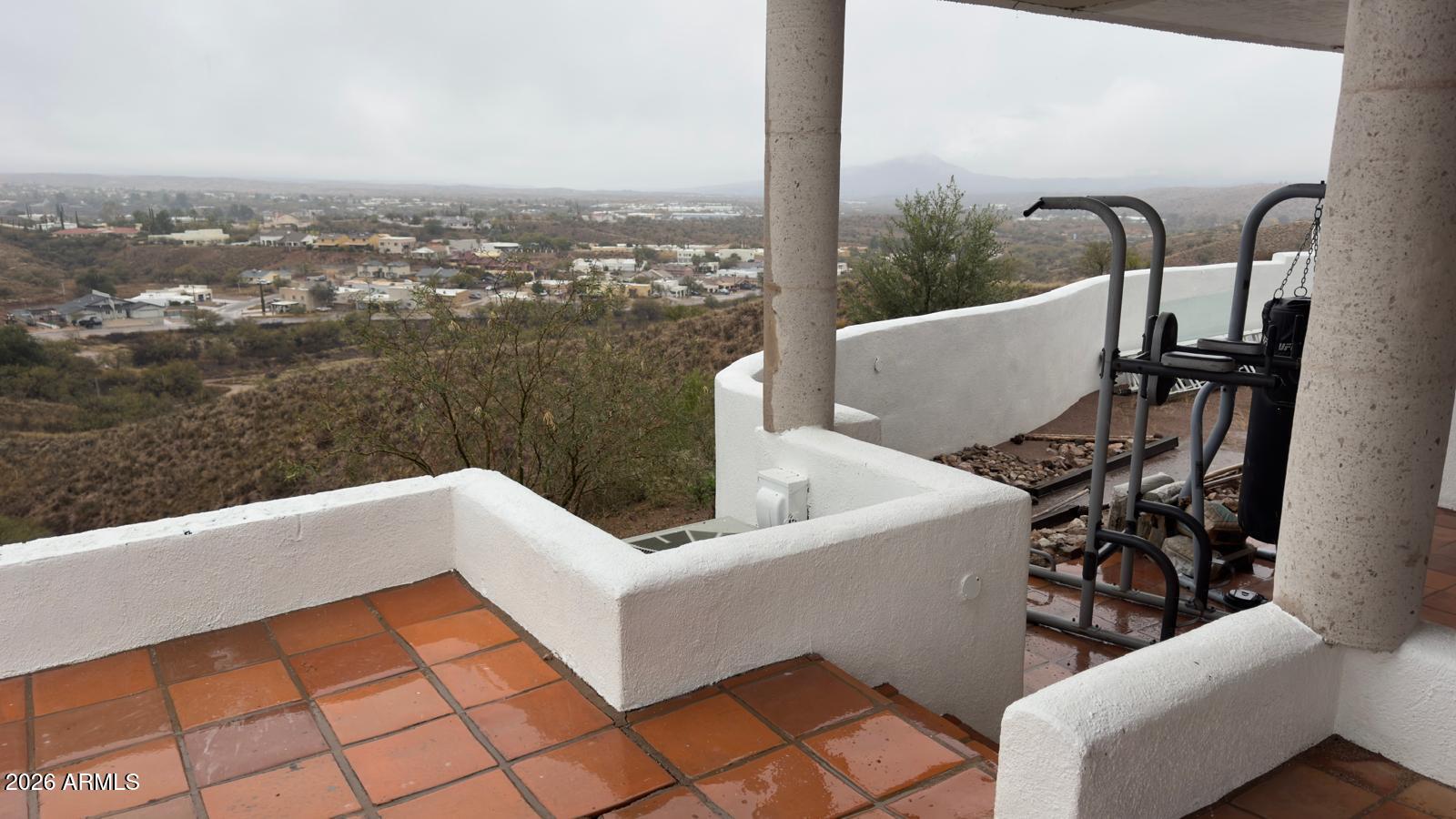 MARIPOSA HILLS - Residential