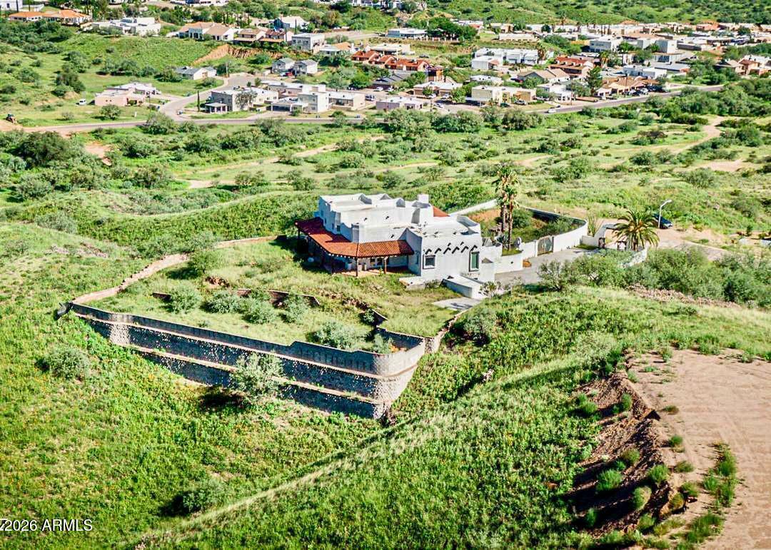 MARIPOSA HILLS - Residential