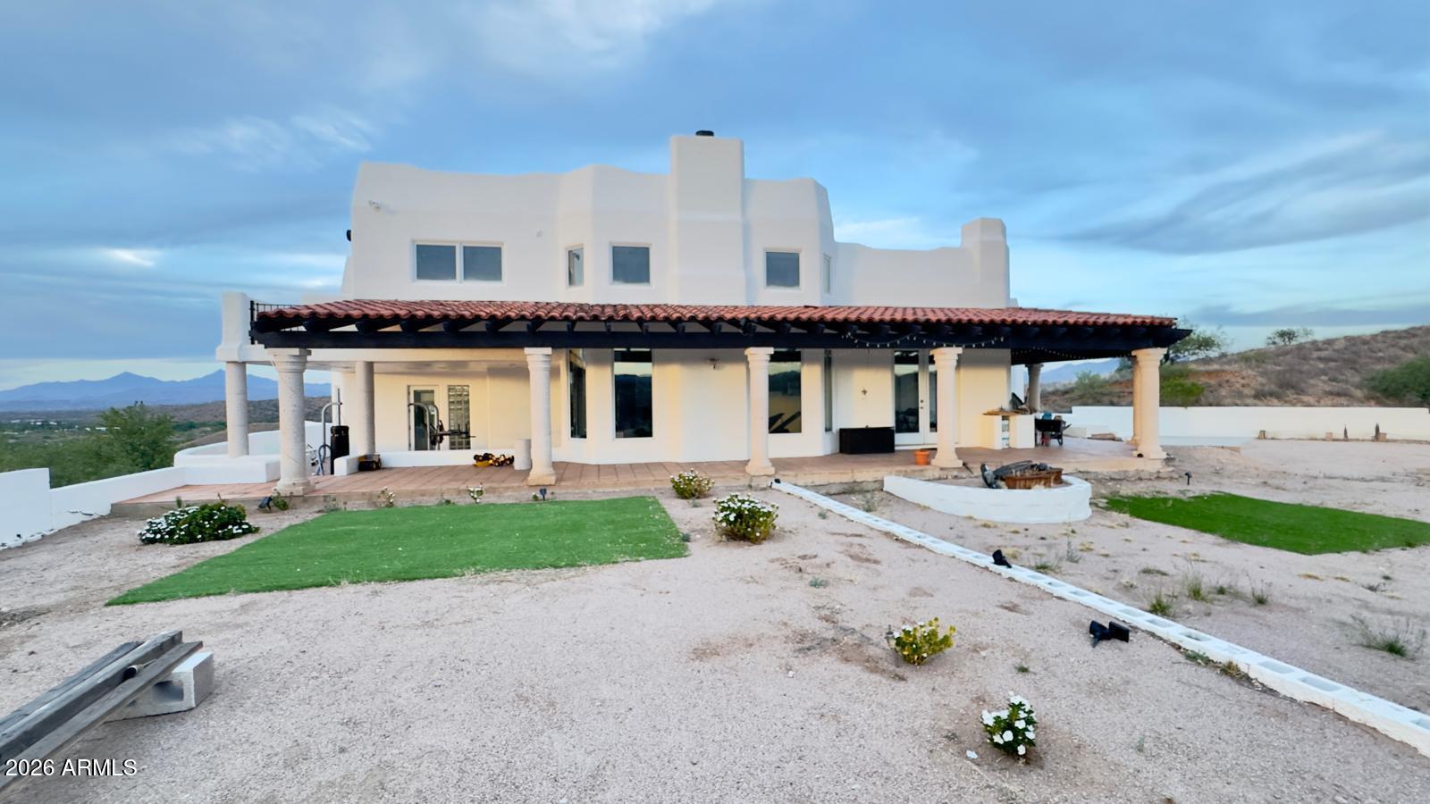 MARIPOSA HILLS - Residential