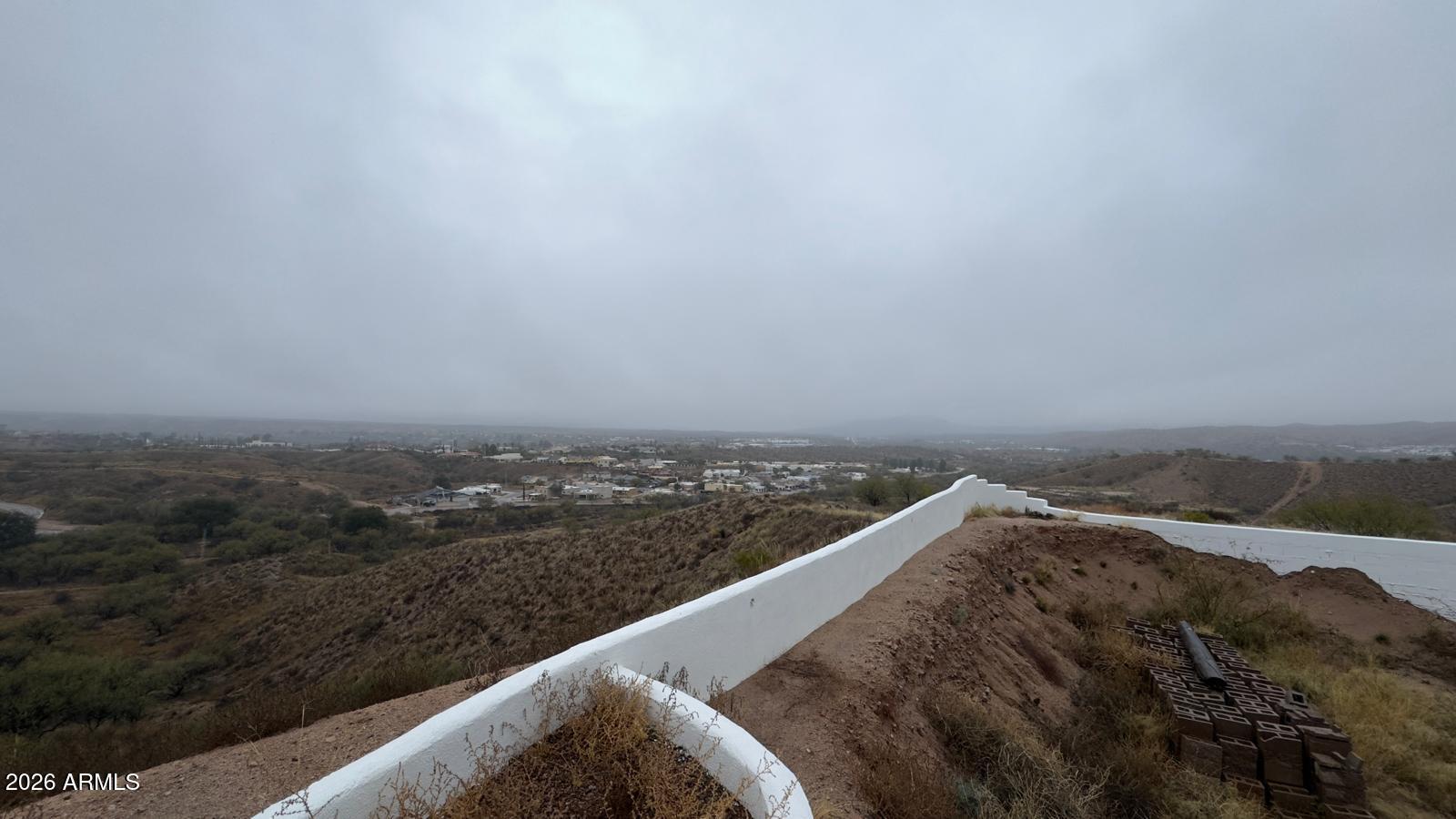 MARIPOSA HILLS - Residential