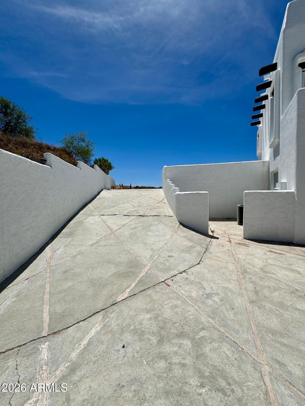 MARIPOSA HILLS - Residential