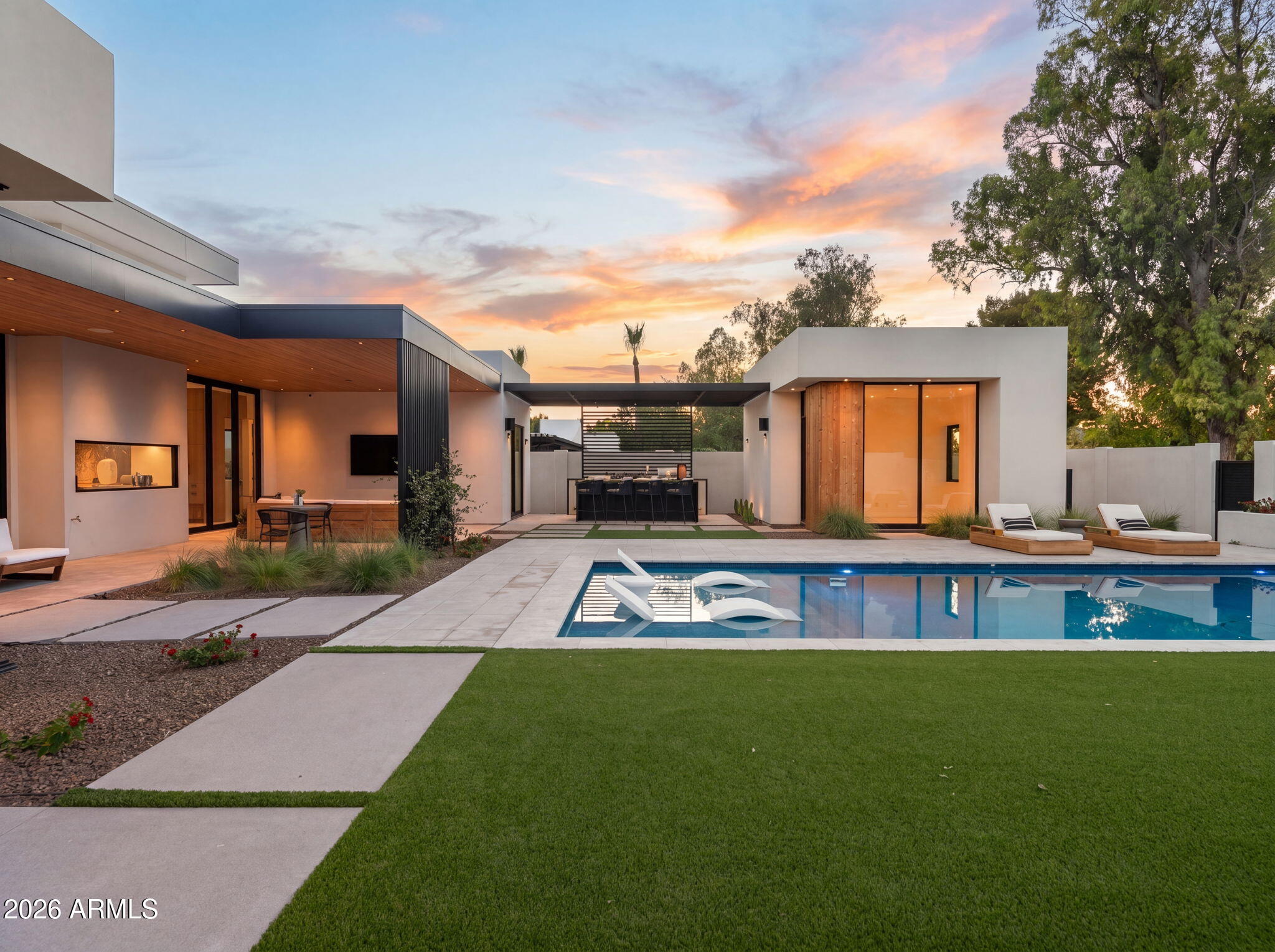PARADISE PARK TRAILS 2 - Residential