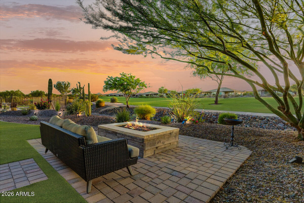 TRILOGY AT VERDE RIVER - Residential