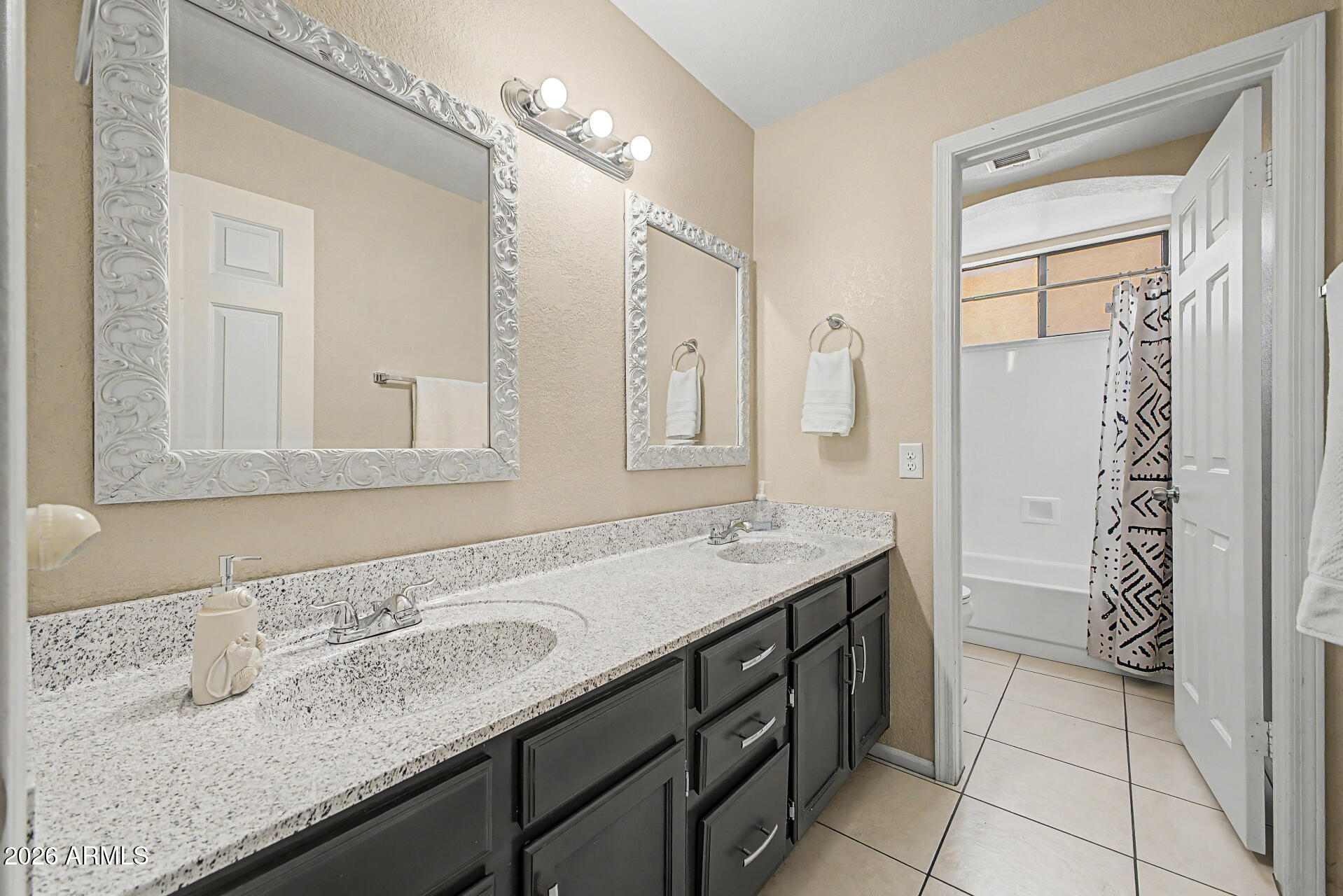 GARDEN LAKES ESTATES 4 - Residential