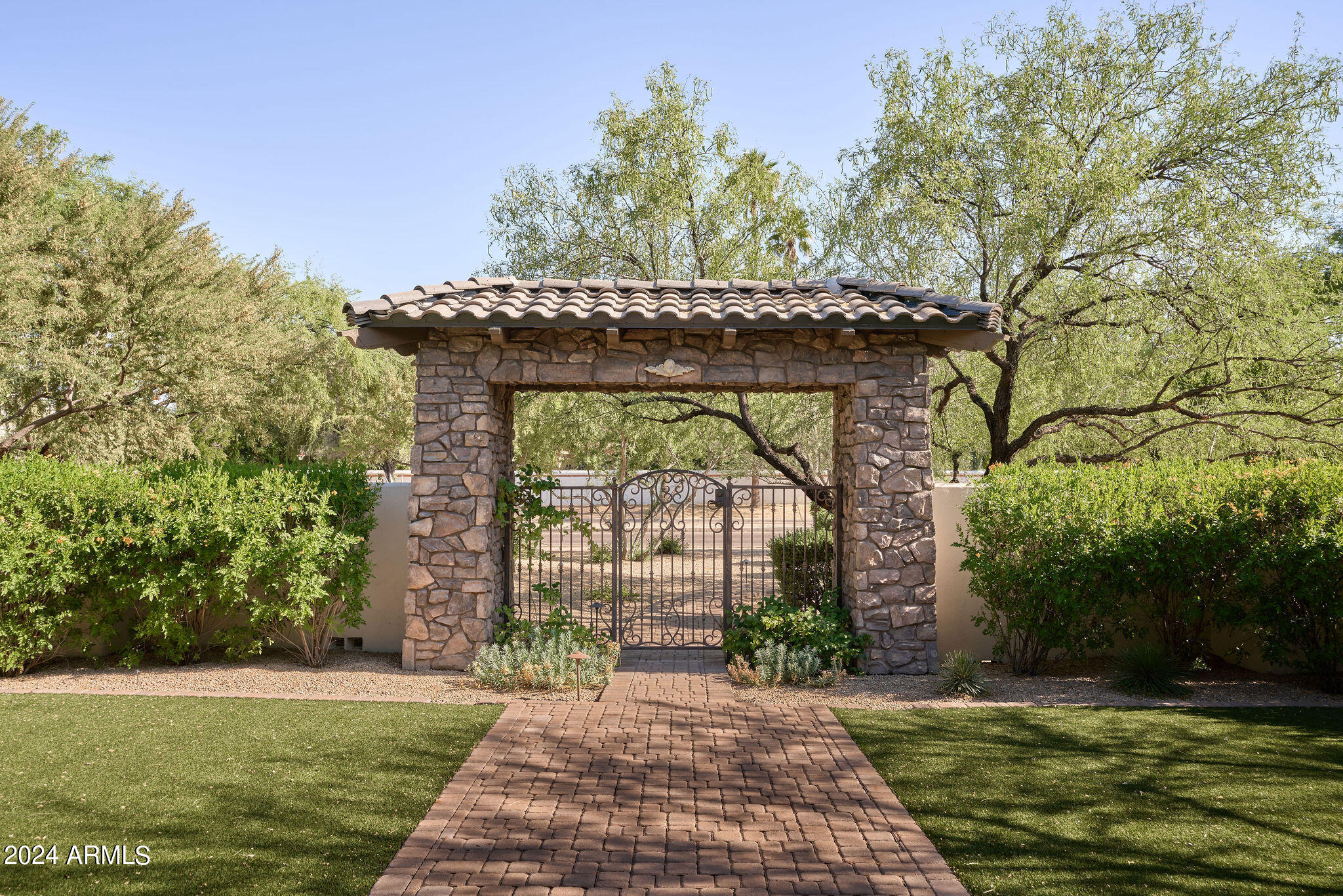 PARADISE GREEN - Residential