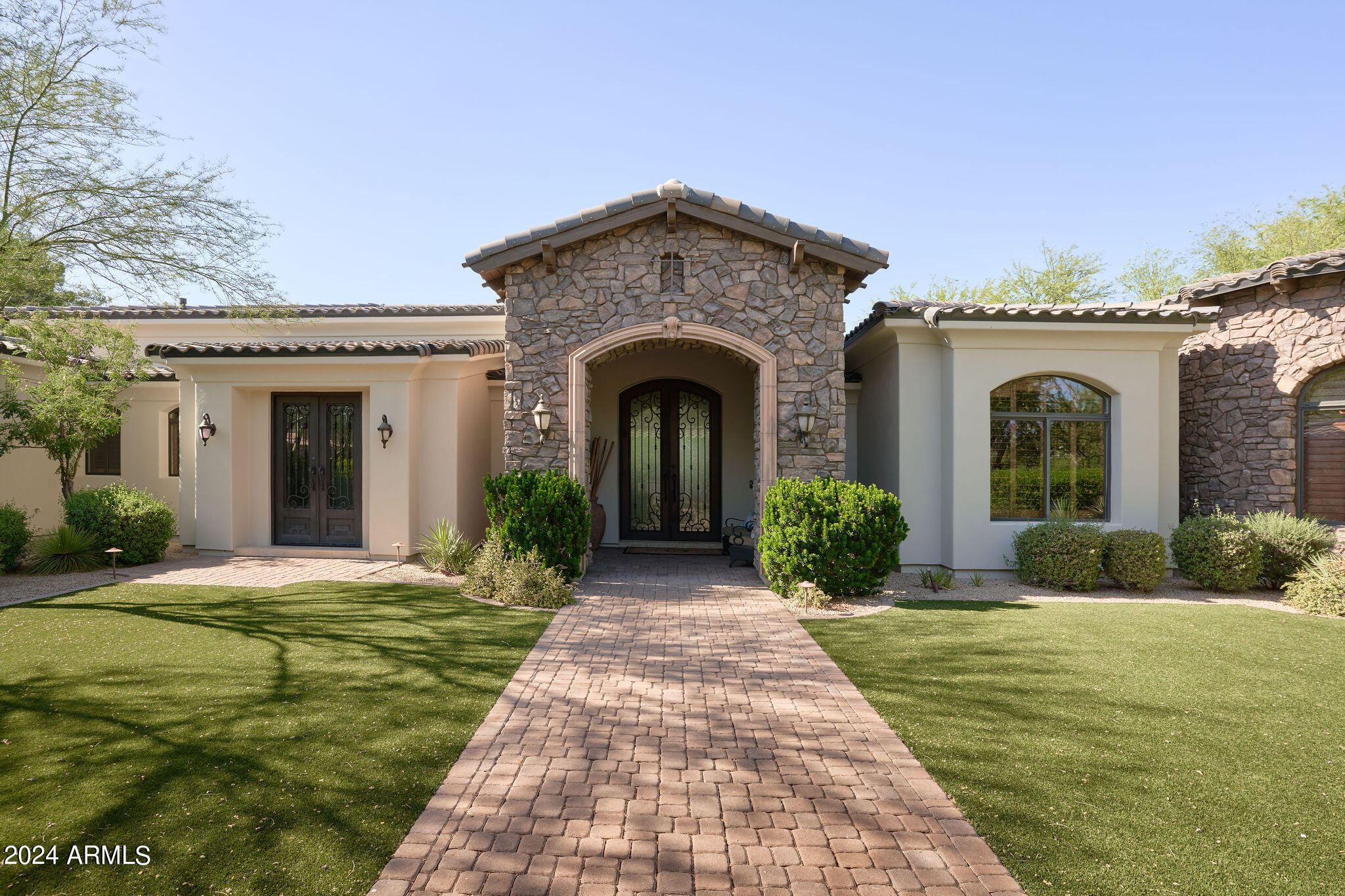 PARADISE GREEN - Residential