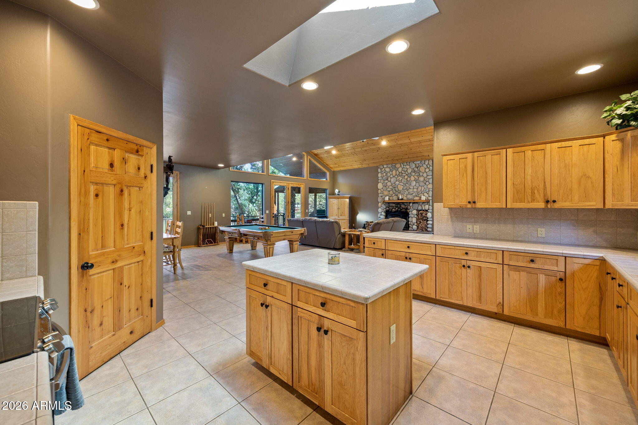 THE SHORES AT RAINBOW LAKE - Residential