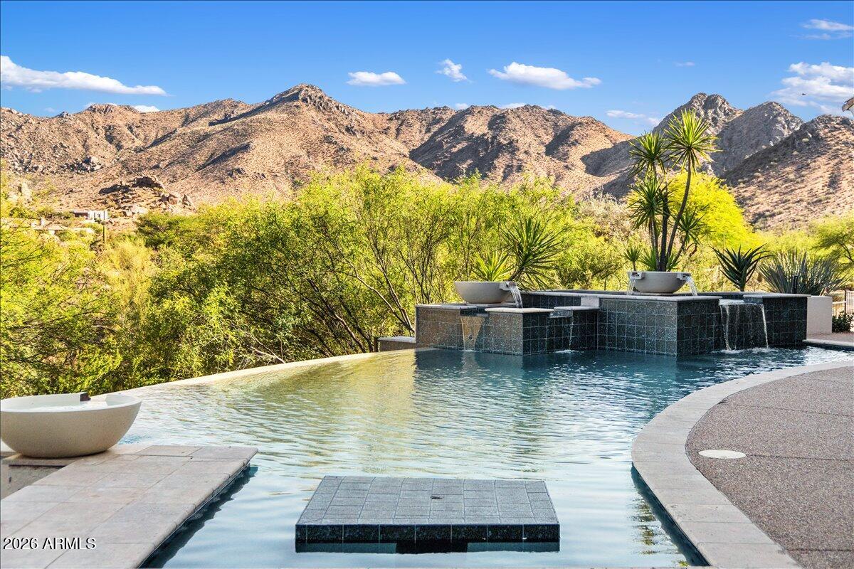 SONORAN CREST - Residential