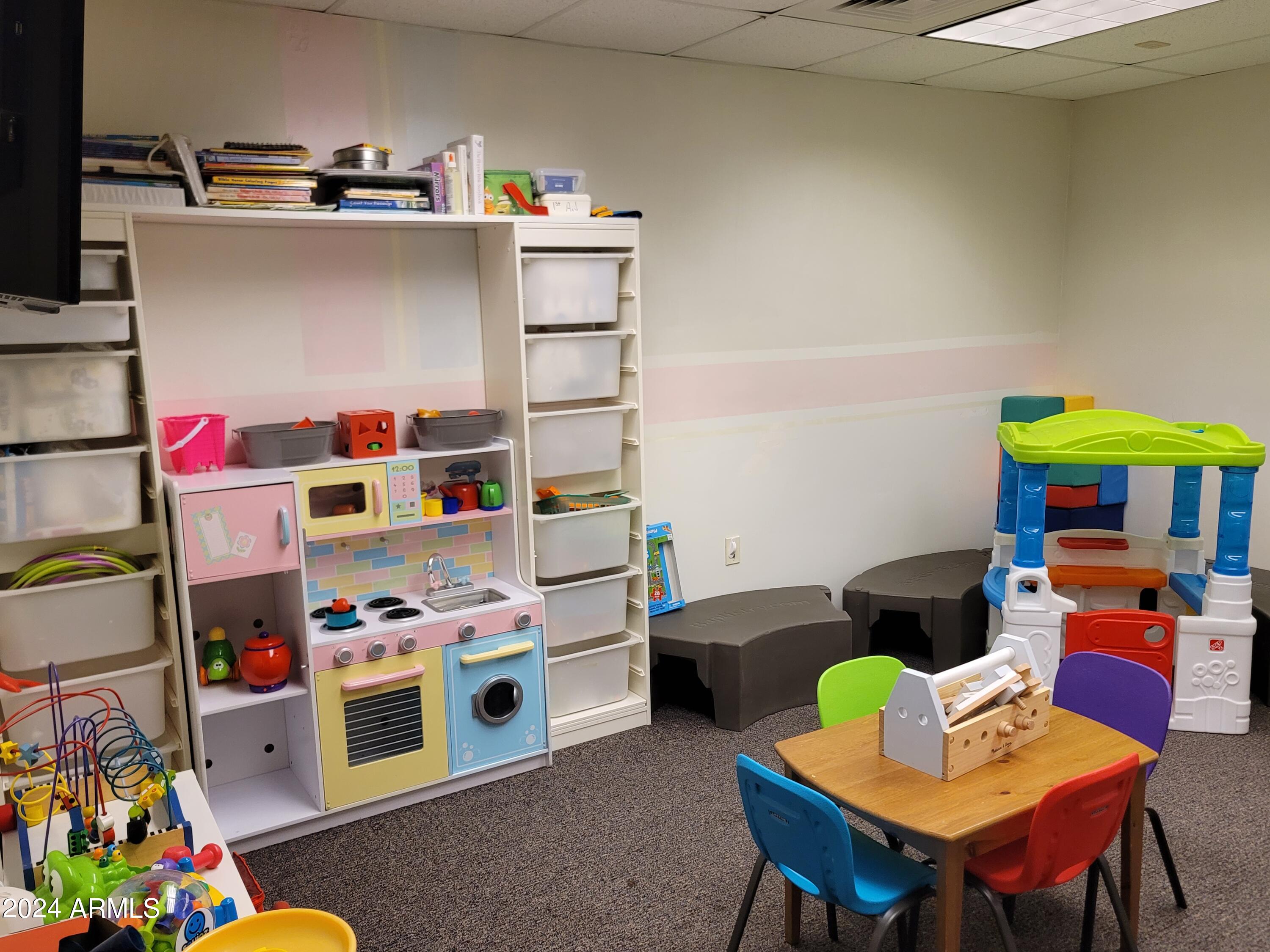 OASIS FAMILY CHURCH - Commercial Lease