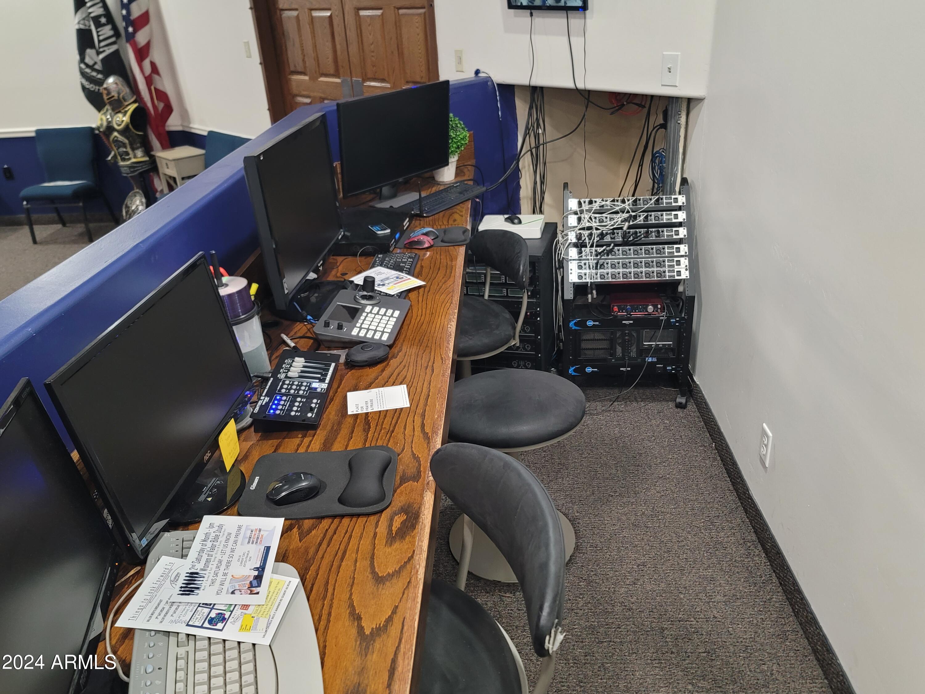 OASIS FAMILY CHURCH - Commercial Lease