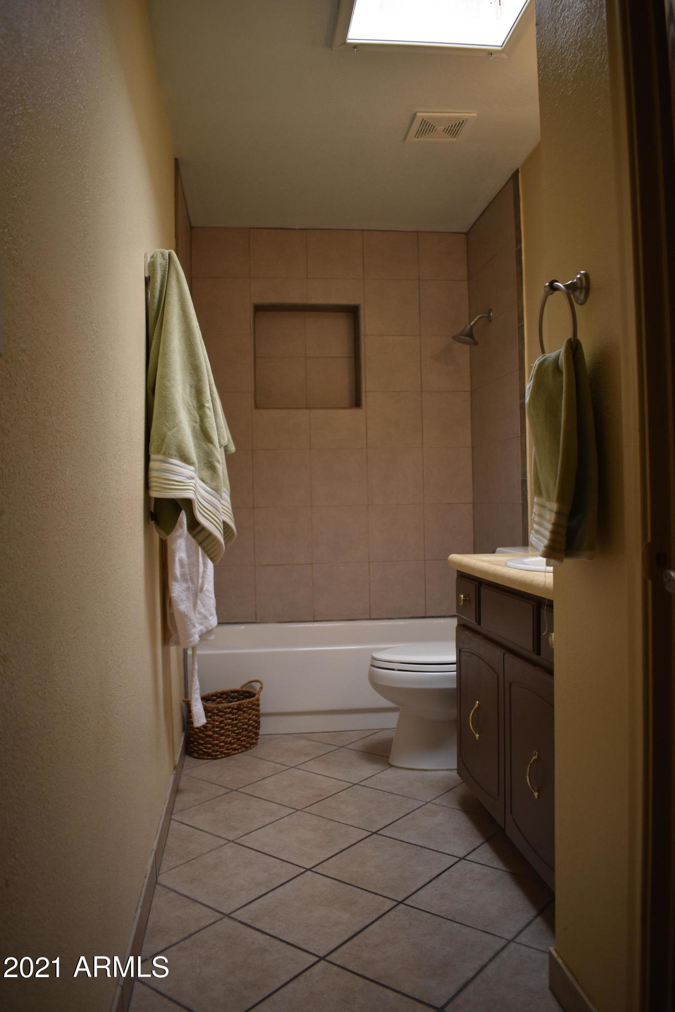 TRACT UNIT 109 - Residential