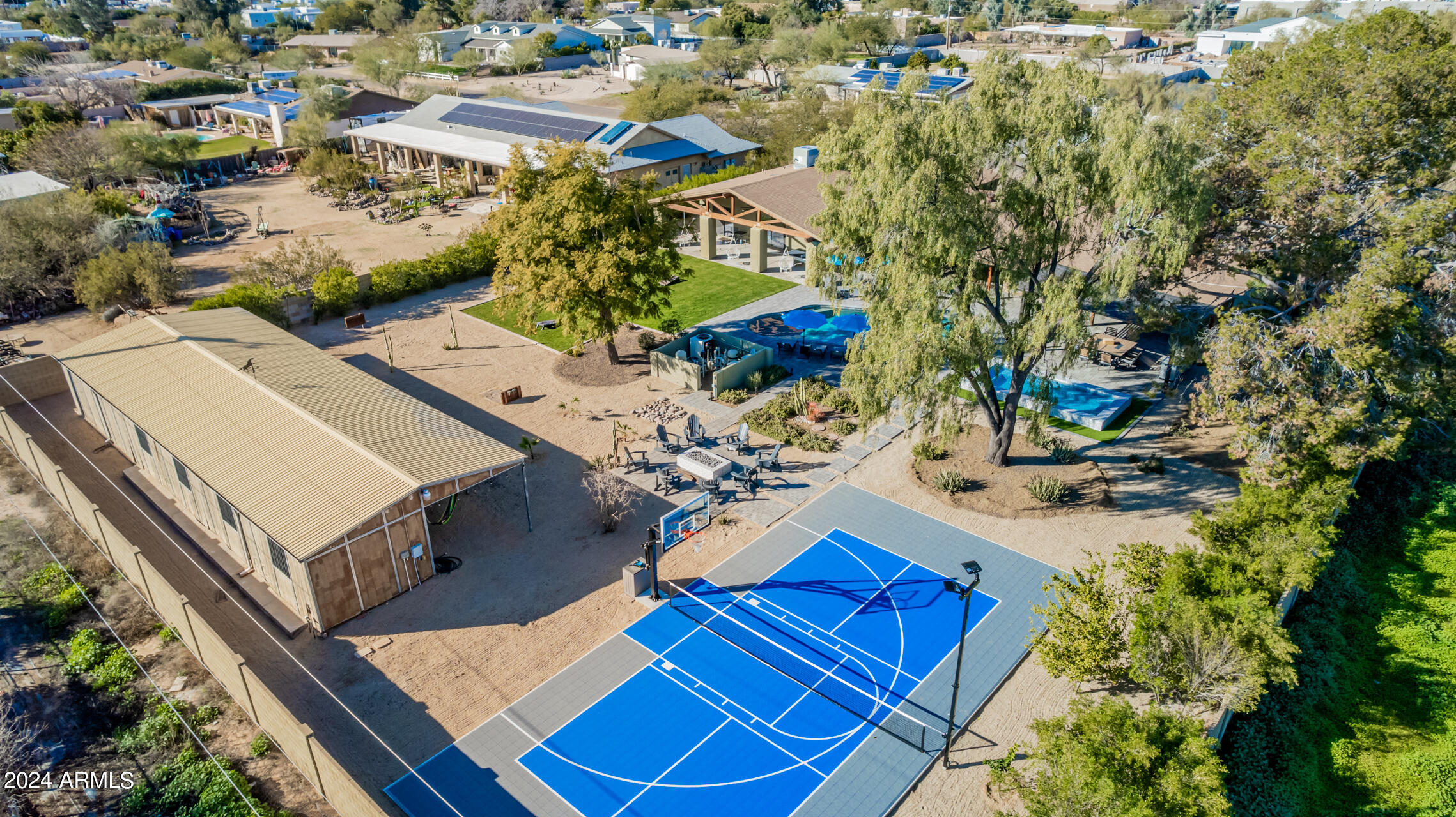 PARADISE VALLEY RANCHOS 2 - Residential
