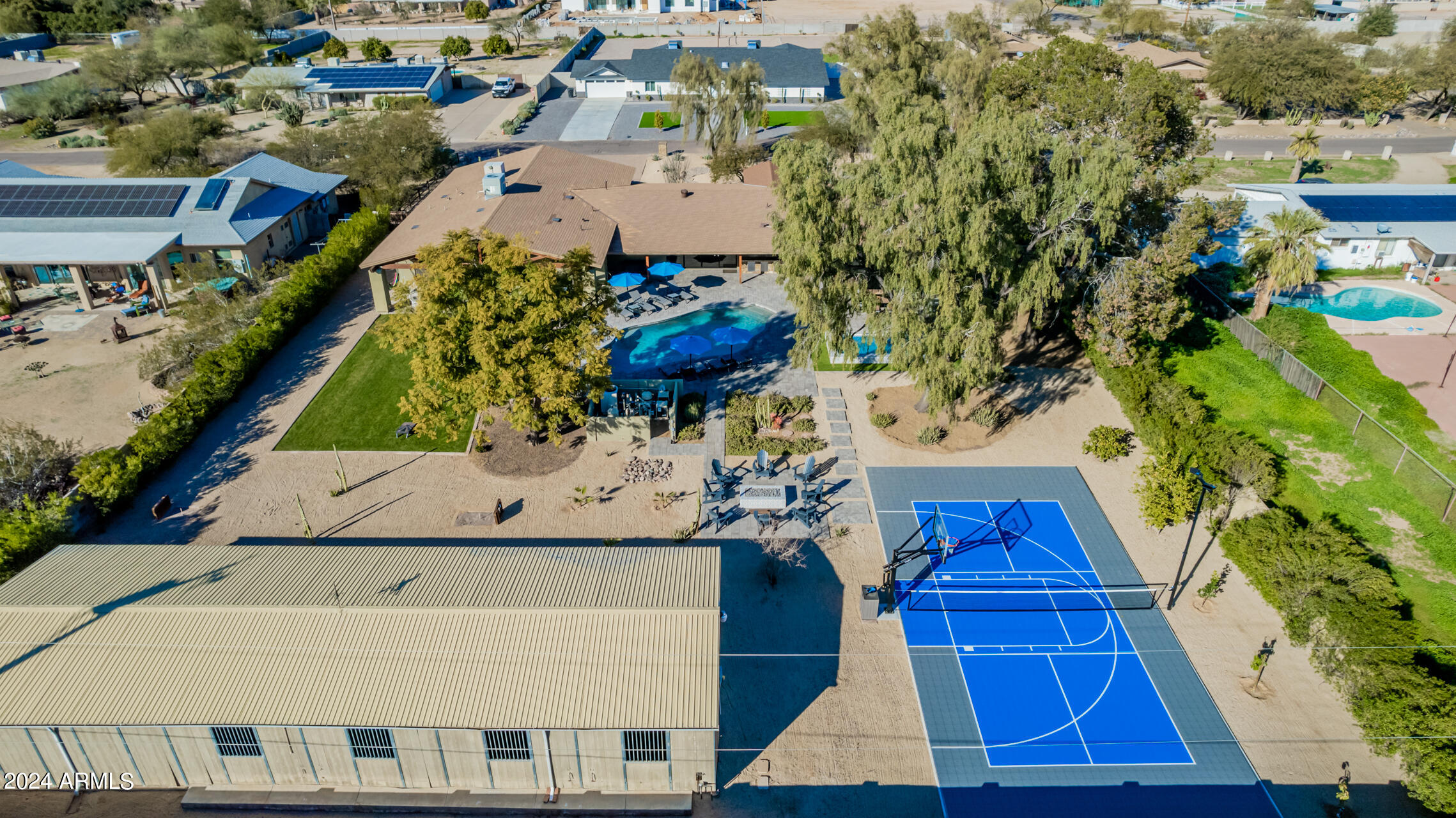 PARADISE VALLEY RANCHOS 2 - Residential