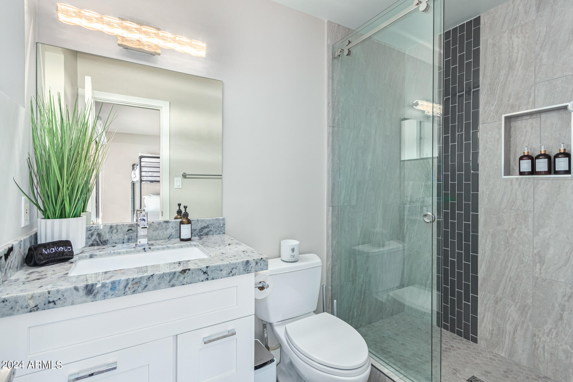 PARADISE VALLEY RANCHOS 2 - Residential